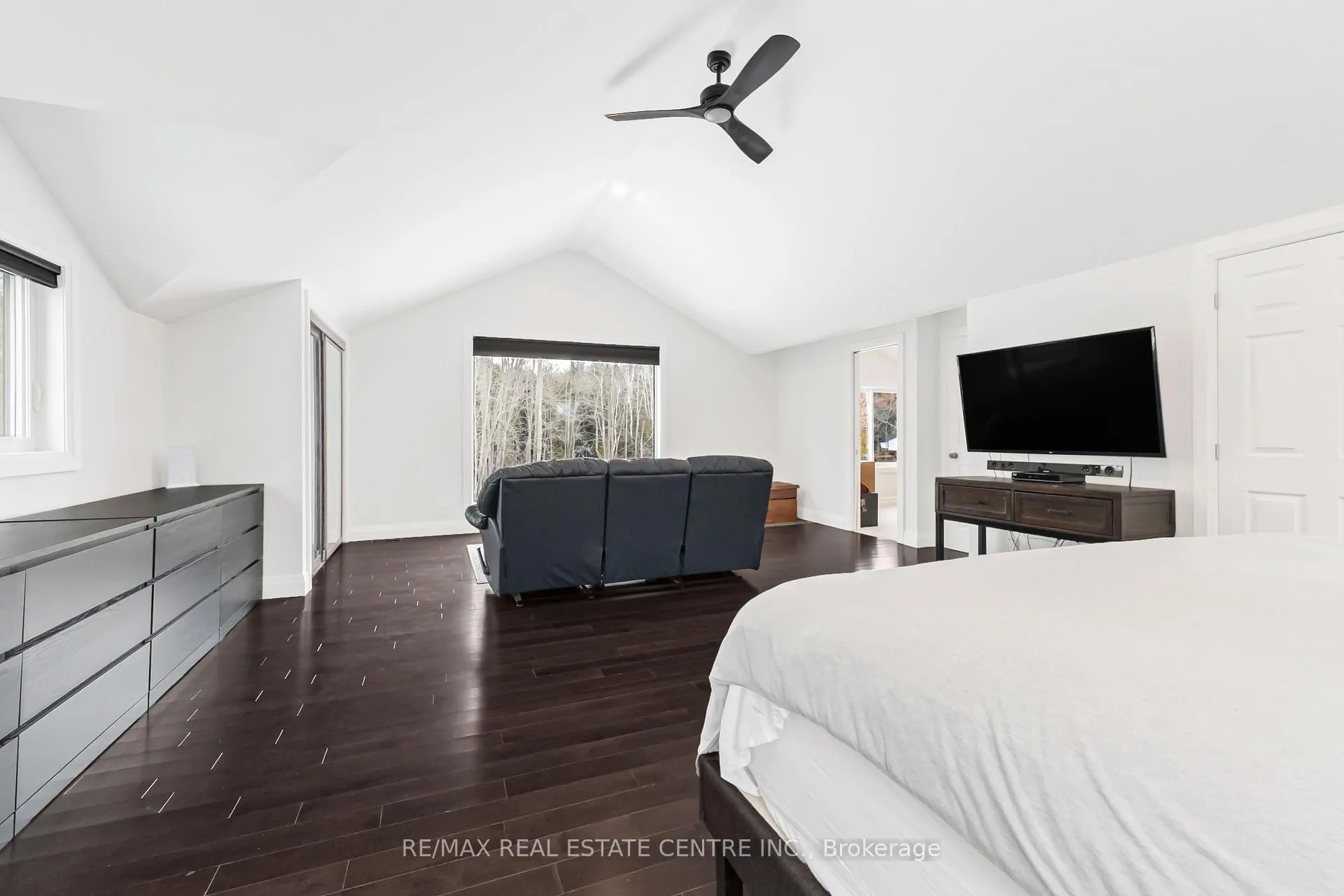 Photo 19 of 10457 Darkwood Road, Milton, Rural Milton West — HOMEH