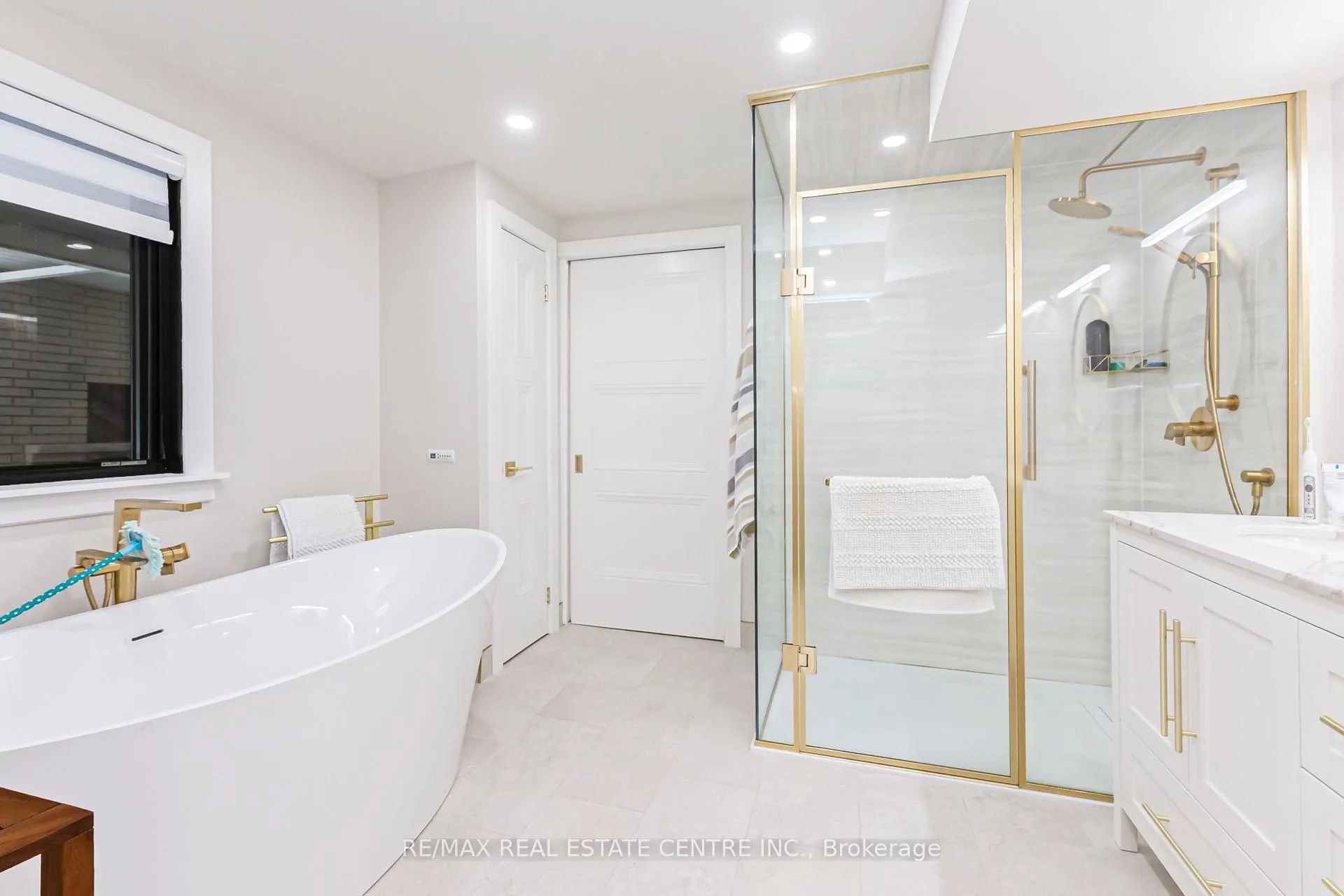 Photo 36 of 10457 Darkwood Road, Milton, Rural Milton West — HOMEH