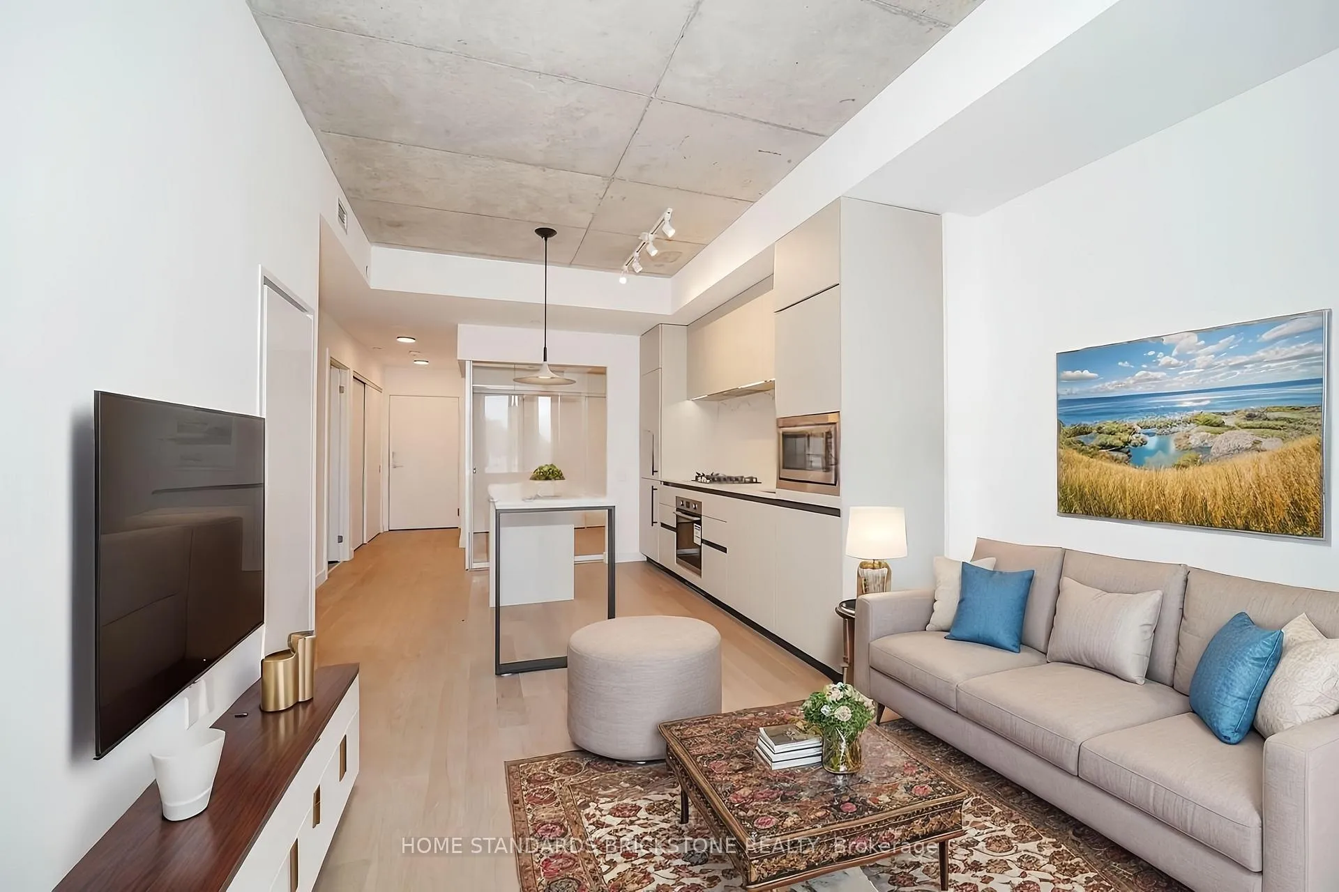 Photo 5 of Unit 405, 1720 Bayview Avenue, Toronto, Mount Pleasant East — HOMEH