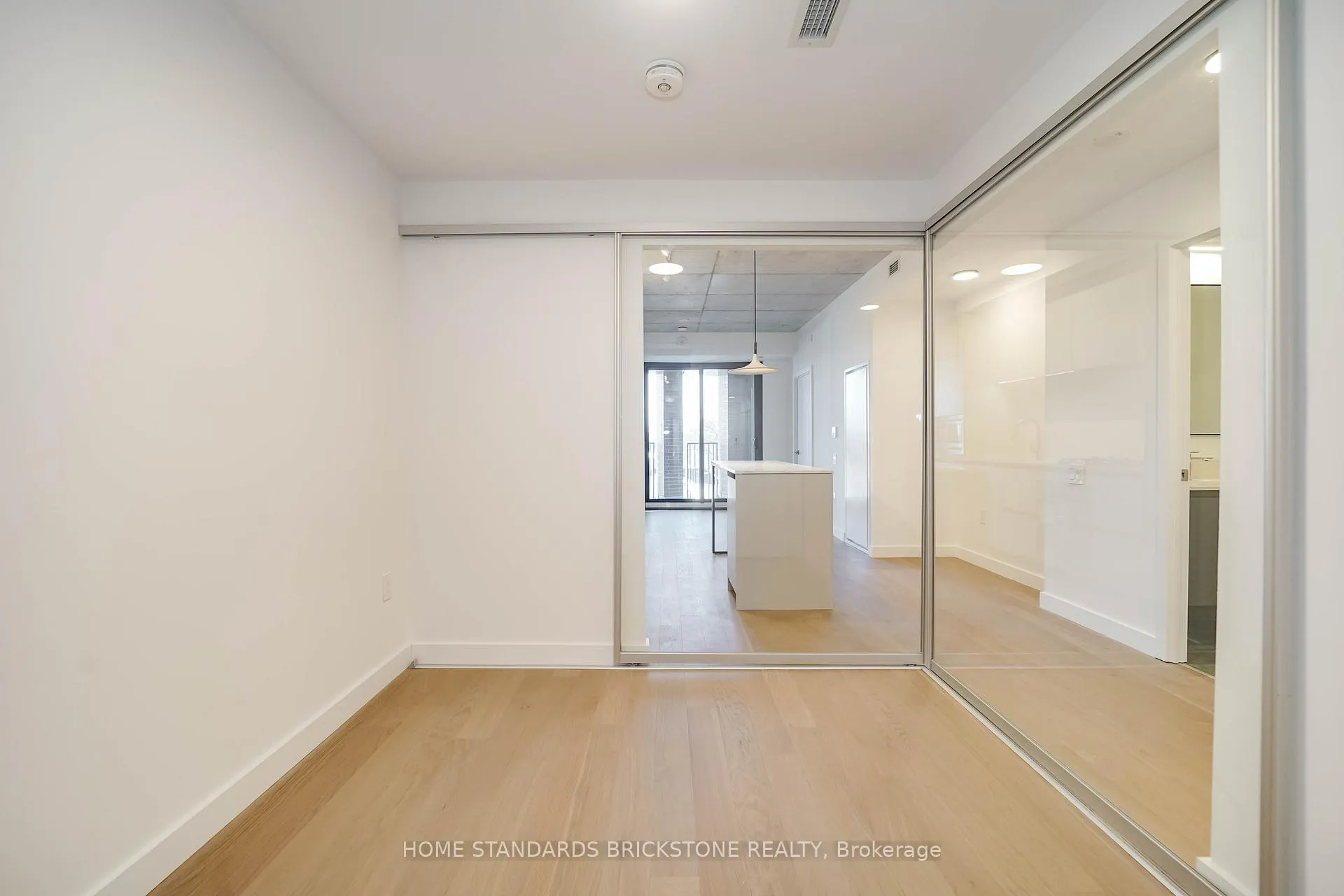 Photo 11 of Unit 405, 1720 Bayview Avenue, Toronto, Mount Pleasant East — HOMEH