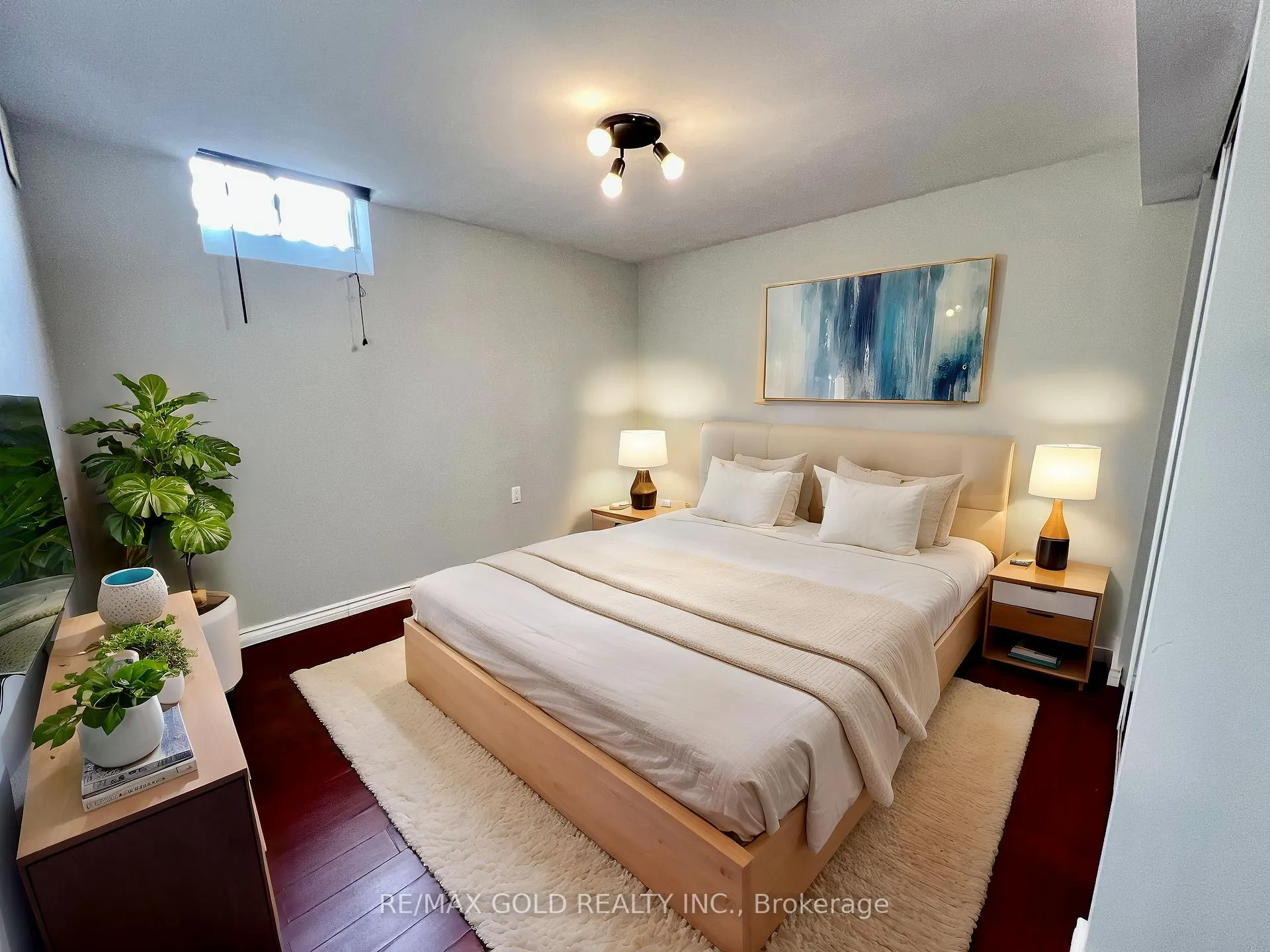 Photo 8 of Unit Lower, 12 Fairfax Court, Vaughan, Beverley Glen — HOMEH