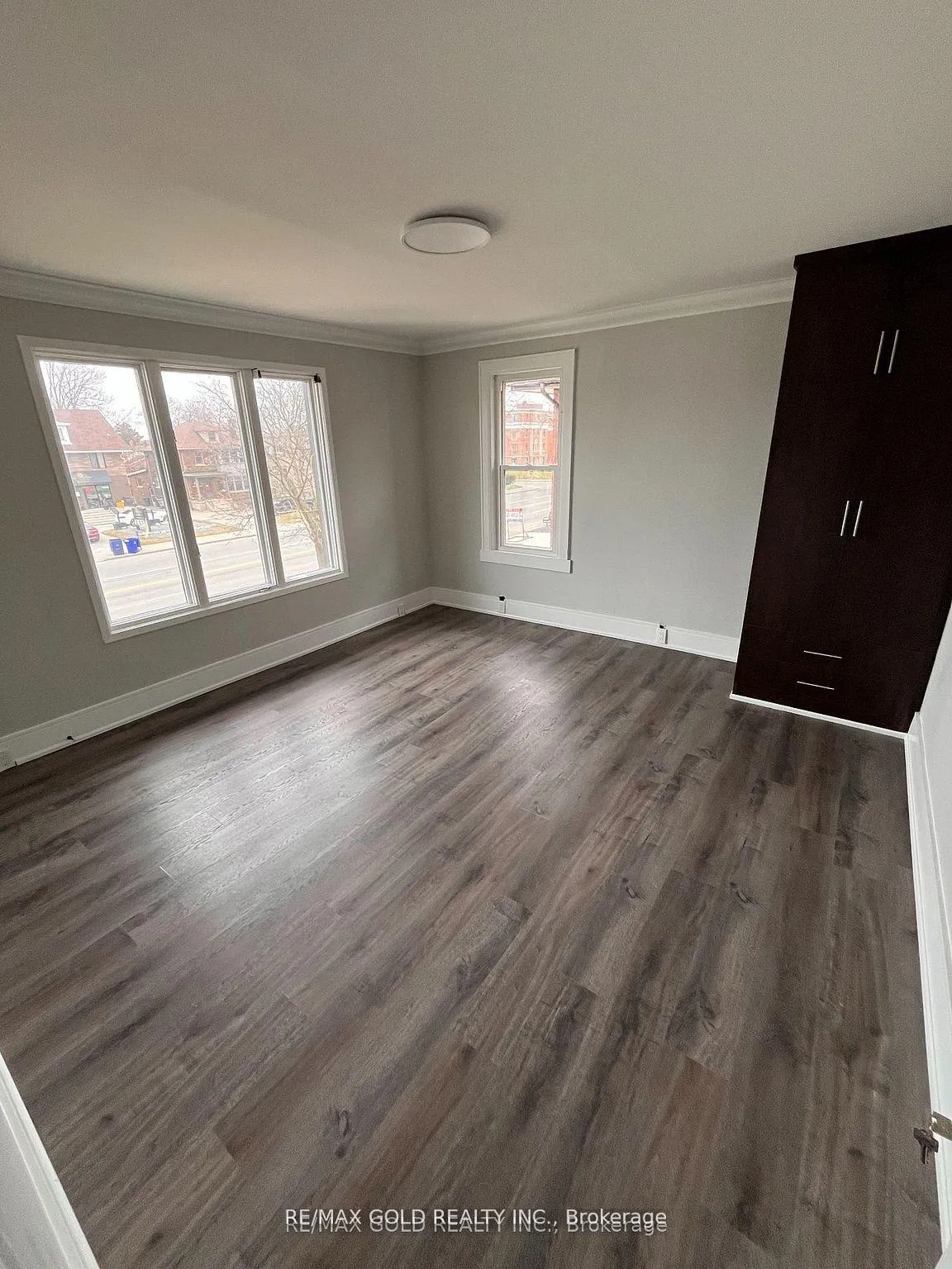 Photo 16 of 1575 Ouellette Avenue N, Windsor — HOMEH