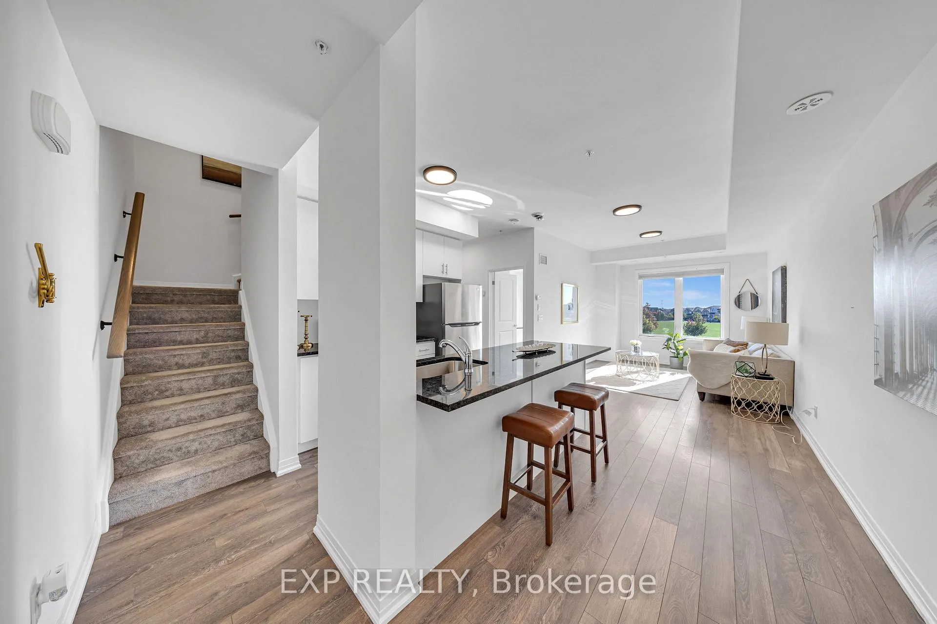 Photo 1 of Unit 602, 2635 William Jackson Drive E, Pickering, Duffin Heights — HOMEH