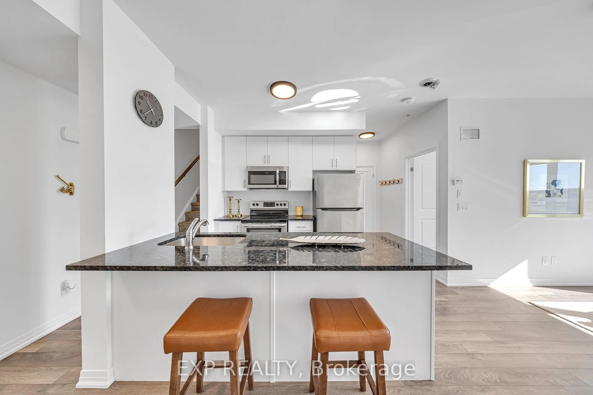 Photo 3 of Unit 602, 2635 William Jackson Drive E, Pickering, Duffin Heights — HOMEH