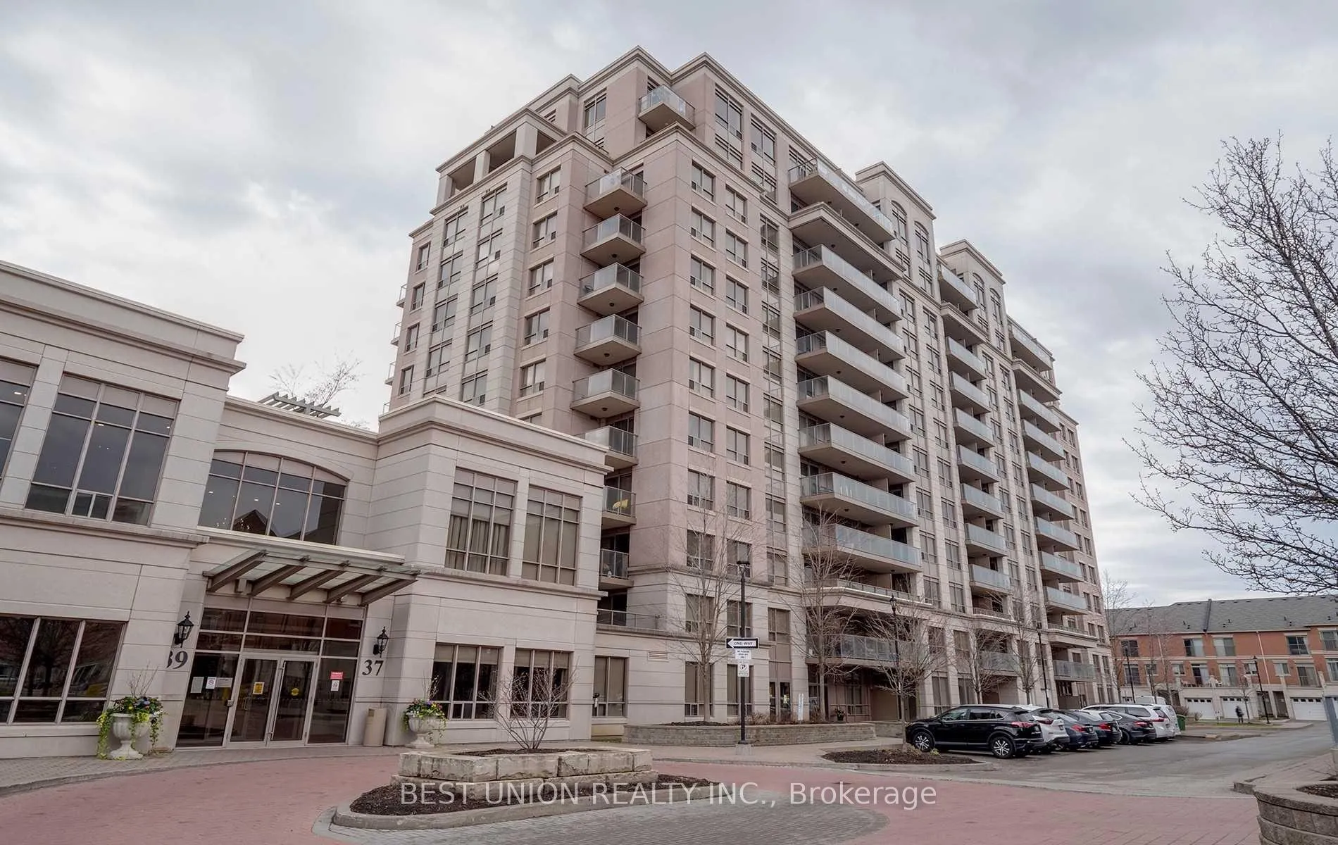 Photo 1 of Unit 719, 39 Galleria Parkway, Markham, Commerce Valley — HOMEH