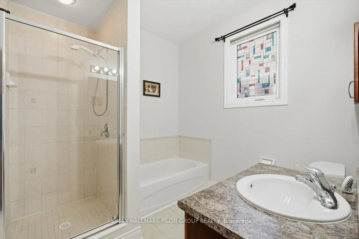 Photo 10 of 188 Whispering Winds Way, Ottawa, Mer Bleue/Bradley Estates/Anderson Park — HOMEH