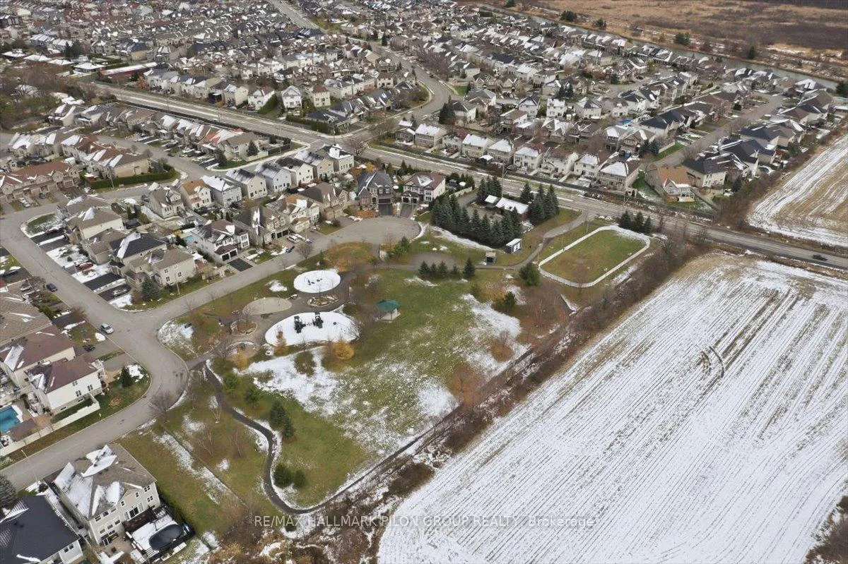 Photo 22 of 188 Whispering Winds Way, Ottawa, Mer Bleue/Bradley Estates/Anderson Park — HOMEH