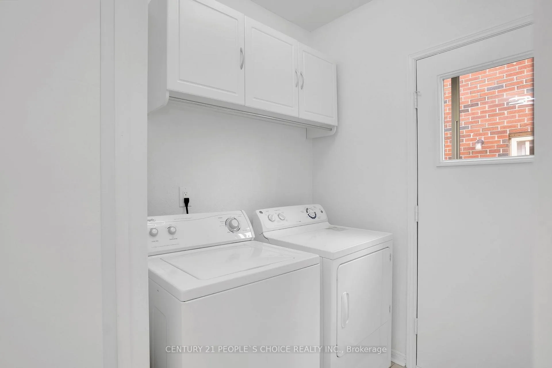 Photo 16 of 71 links Road, Vaughan, Maple — HOMEH