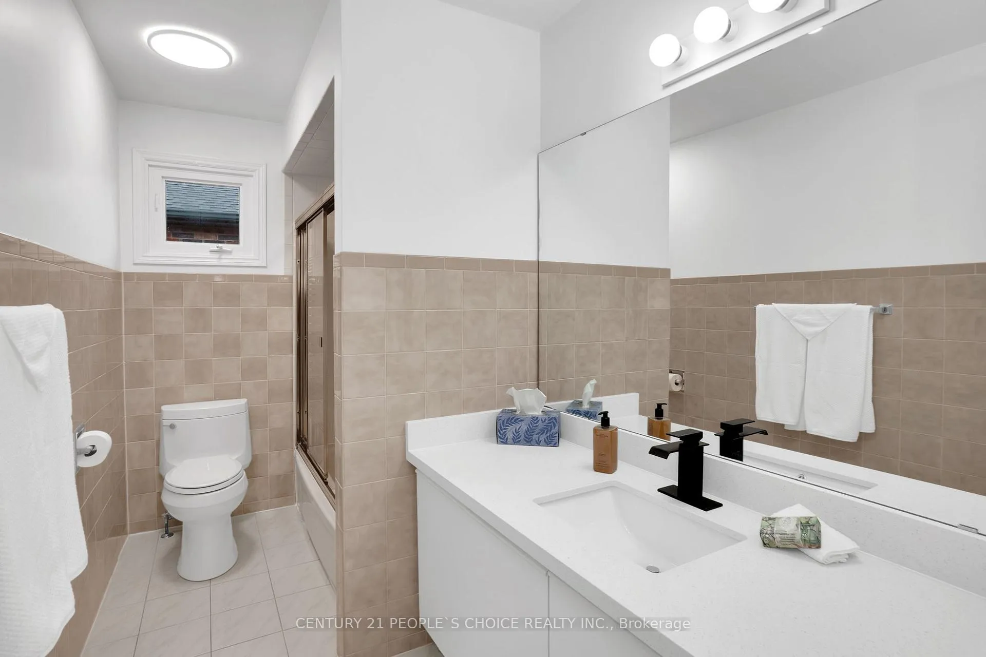 Photo 22 of 71 links Road, Vaughan, Maple — HOMEH