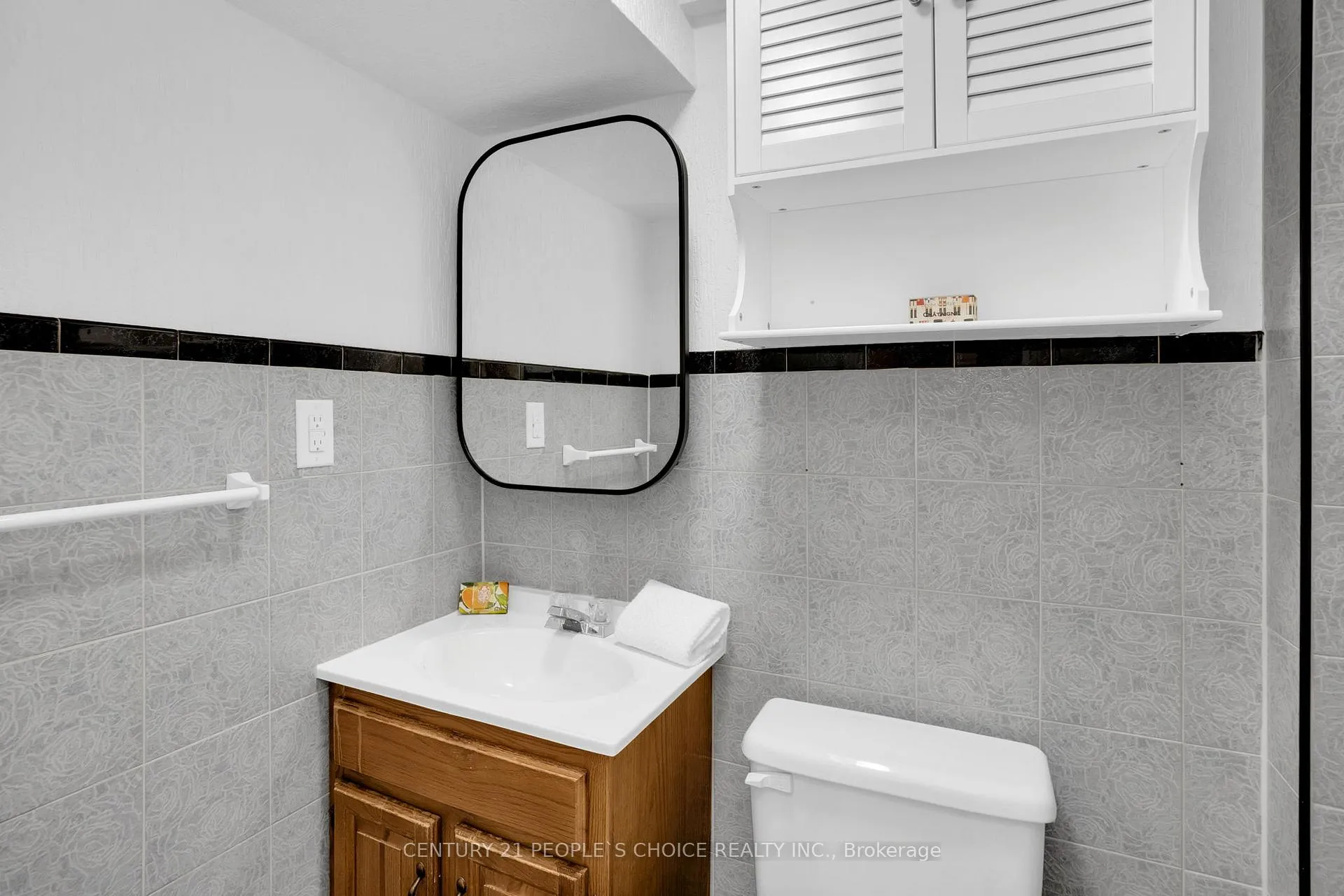 Photo 31 of 71 links Road, Vaughan, Maple — HOMEH