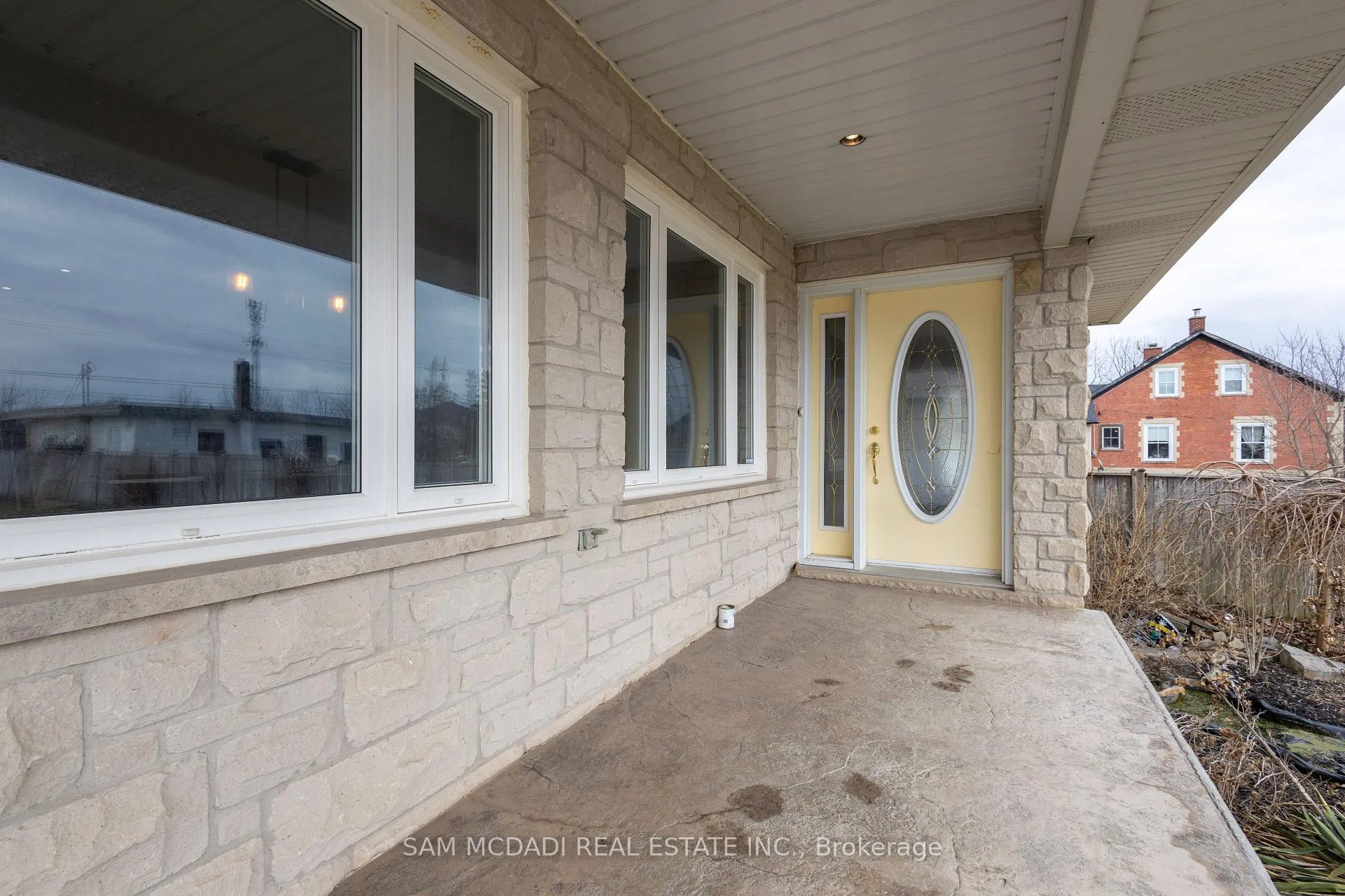 Photo 2 of 9747 Regional Road 20, Grimsby, Grimsby Escarpment — HOMEH