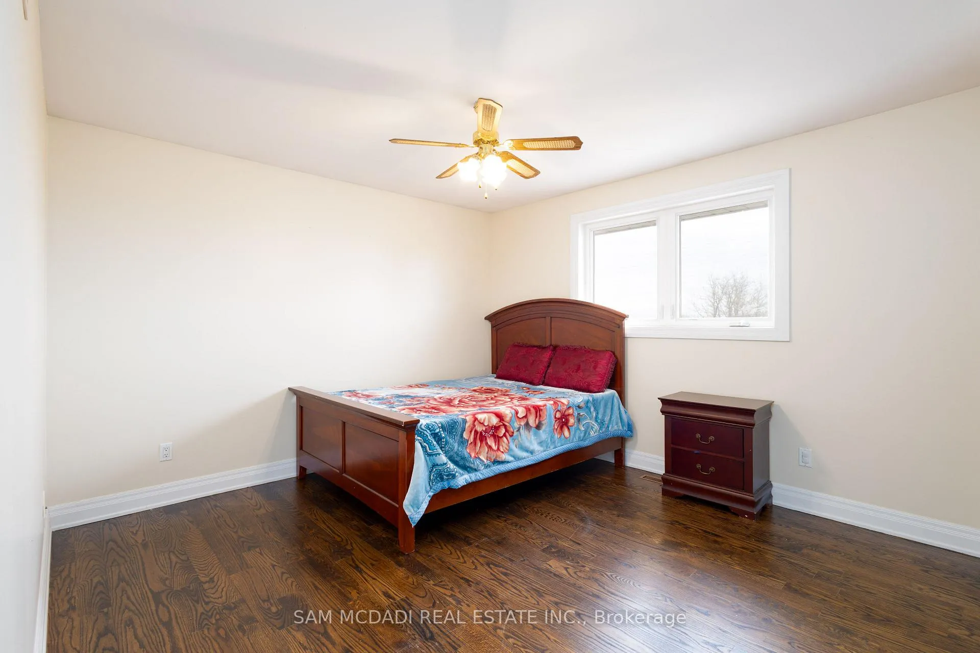 Photo 16 of 9747 Regional Road 20, Grimsby, Grimsby Escarpment — HOMEH