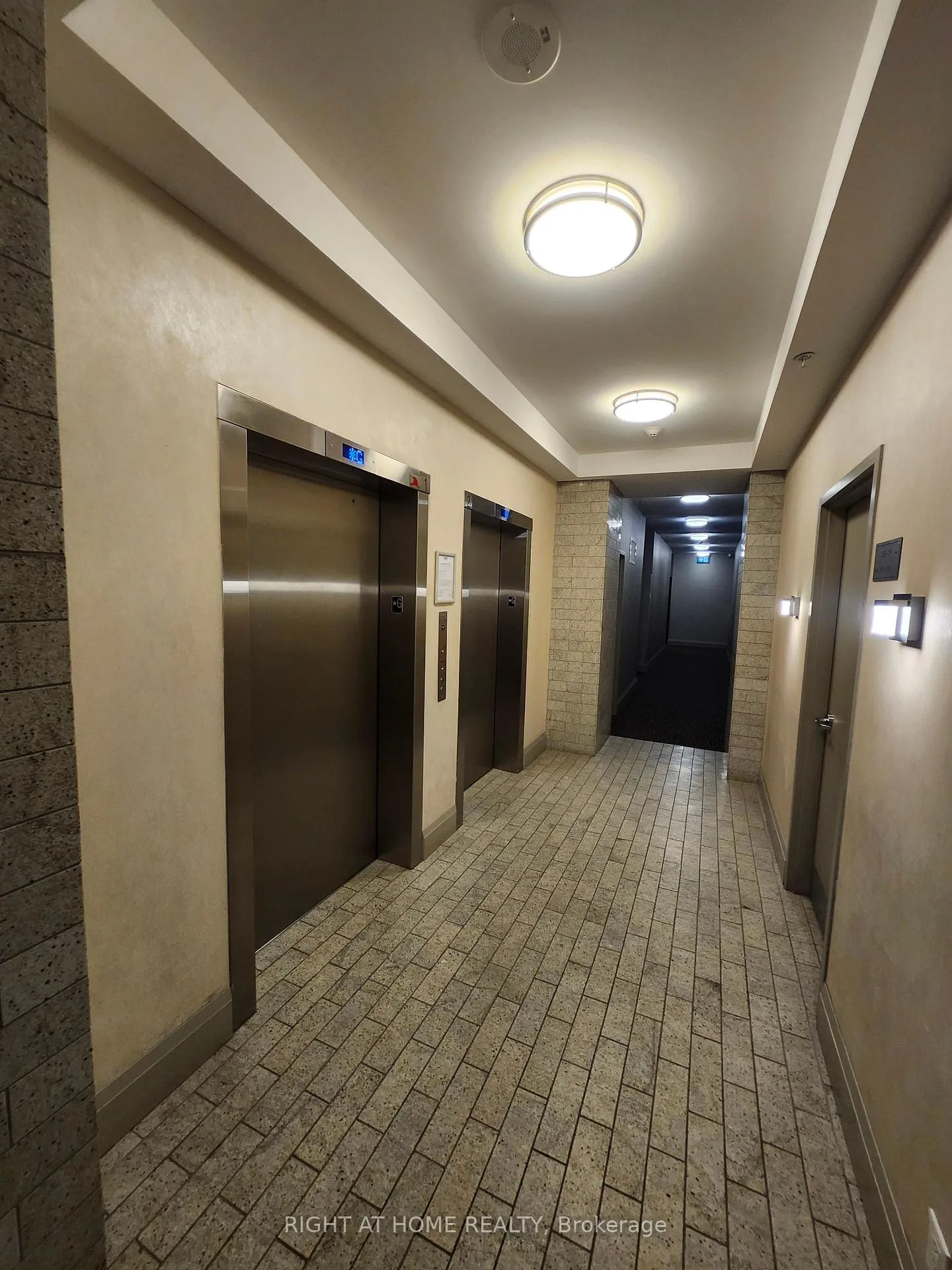 Photo 41 of Unit 109, 65 Yorkland Boulevard, Brampton, Goreway Drive Corridor — HOMEH