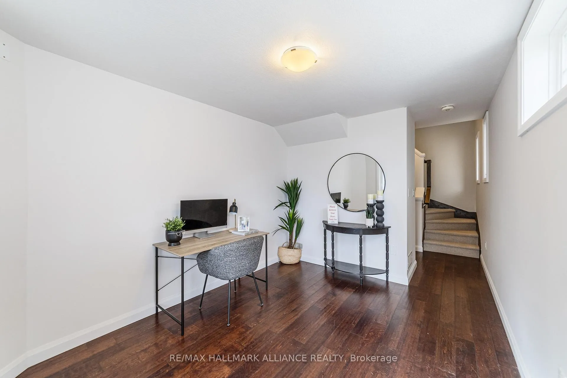 Photo 4 of Unit #45, 1169 Garner Road E, Hamilton, Ancaster — HOMEH
