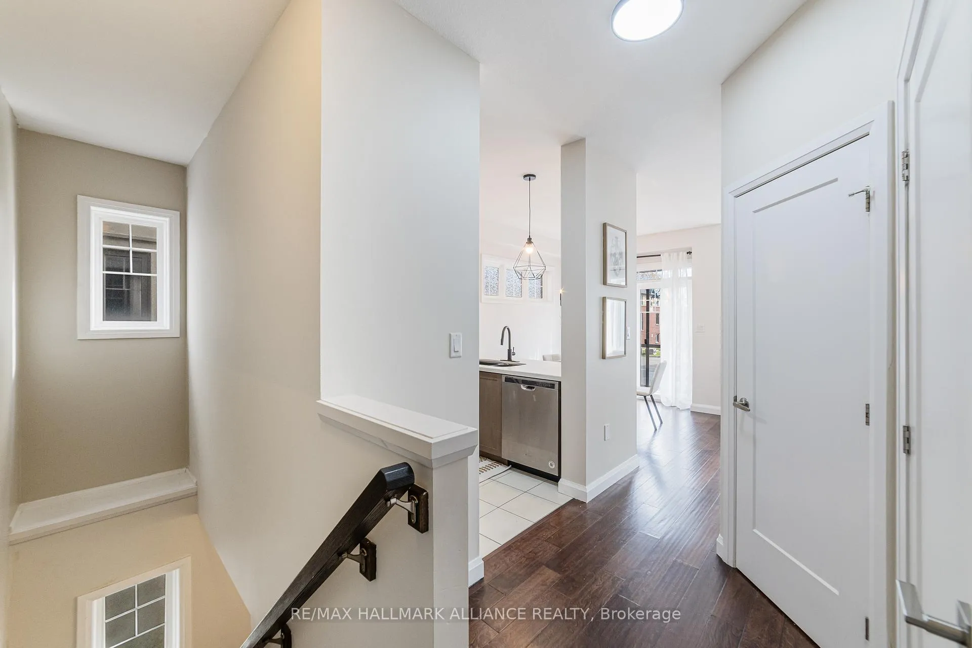 Photo 7 of Unit #45, 1169 Garner Road E, Hamilton, Ancaster — HOMEH