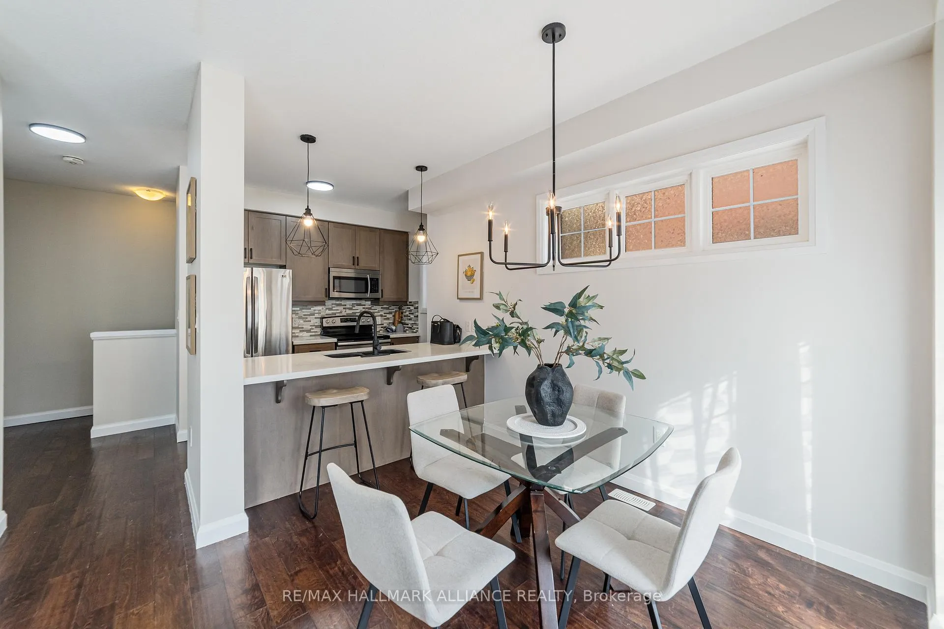 Photo 12 of Unit #45, 1169 Garner Road E, Hamilton, Ancaster — HOMEH
