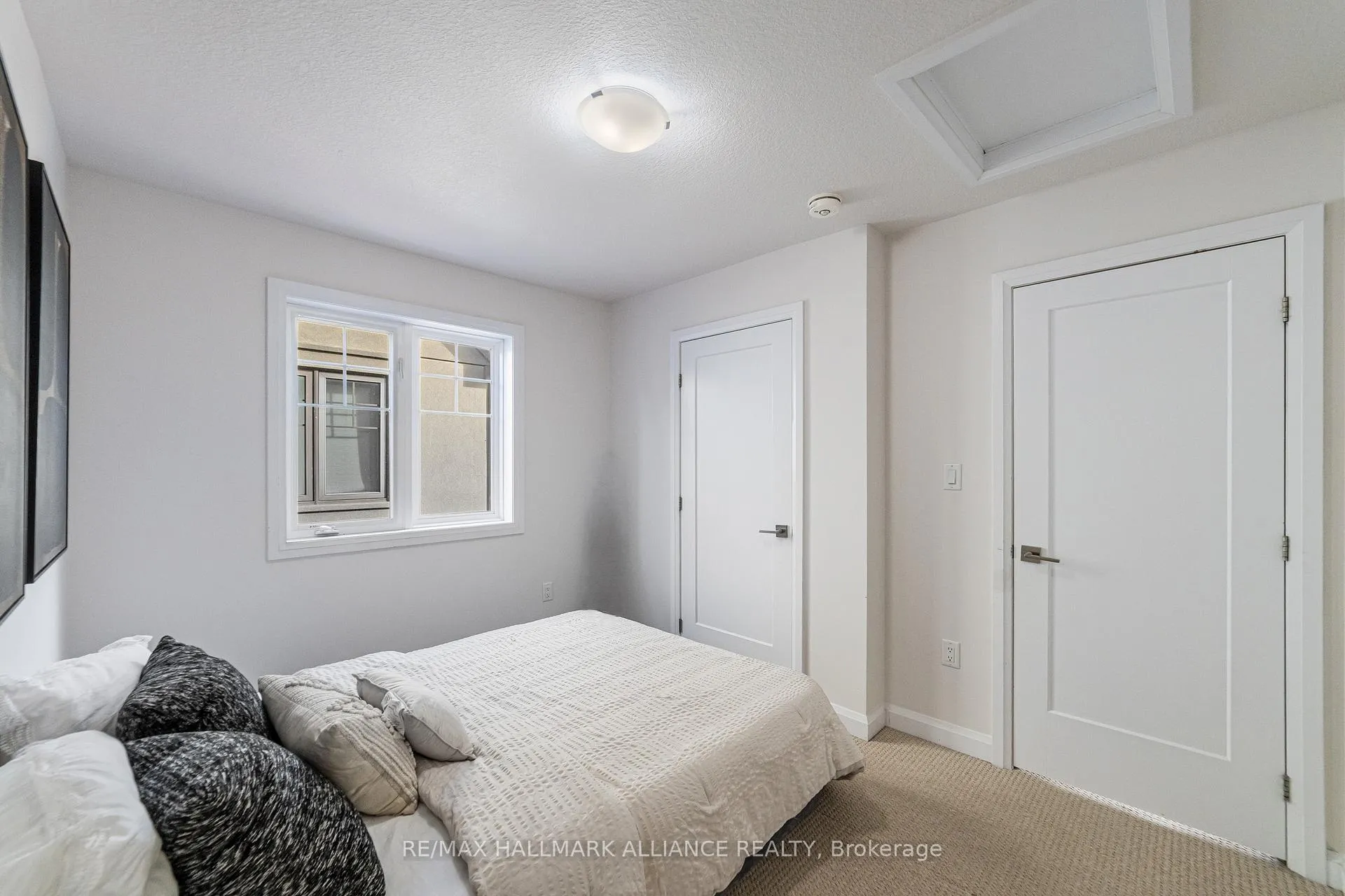 Photo 24 of Unit #45, 1169 Garner Road E, Hamilton, Ancaster — HOMEH