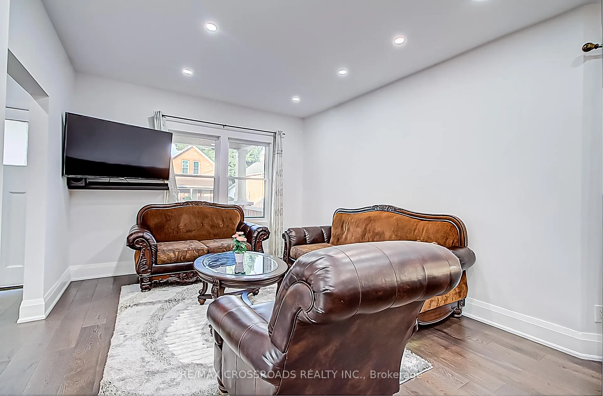 Photo 8 of 144 Albert Street, Oshawa, Central — HOMEH
