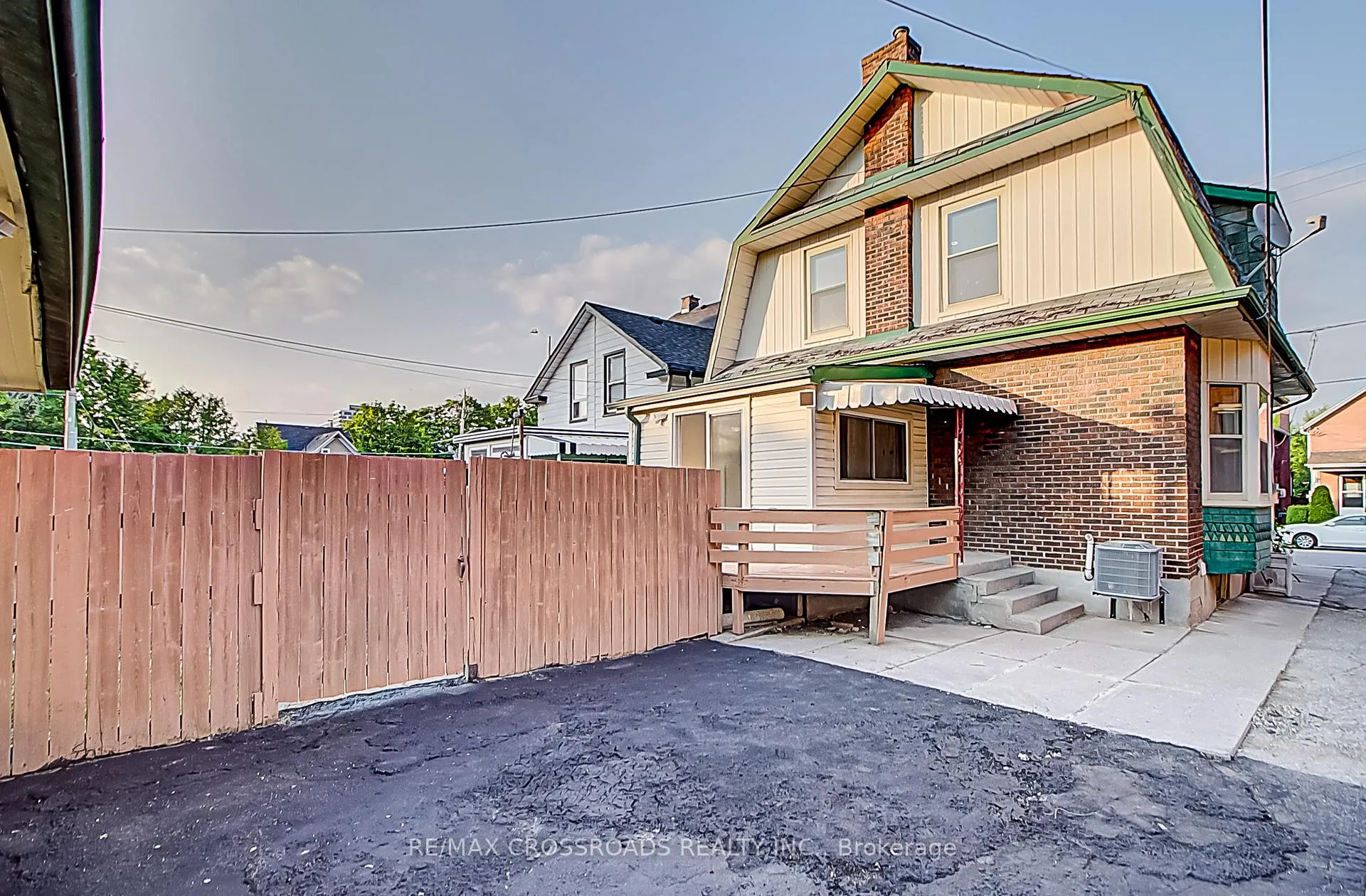 Photo 39 of 144 Albert Street, Oshawa, Central — HOMEH