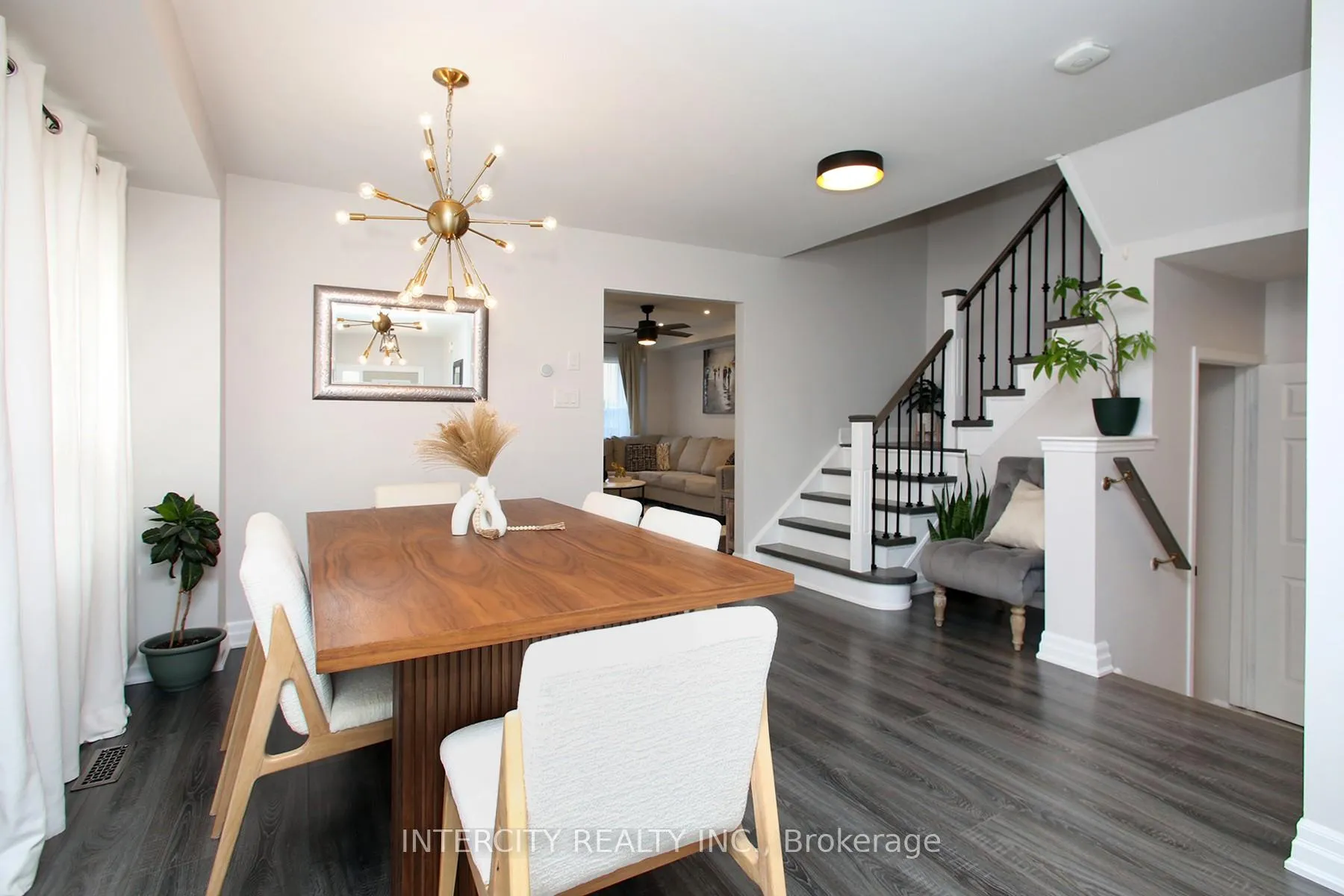 Photo 6 of 5 Humbershed Crescent, Caledon, Bolton West — HOMEH
