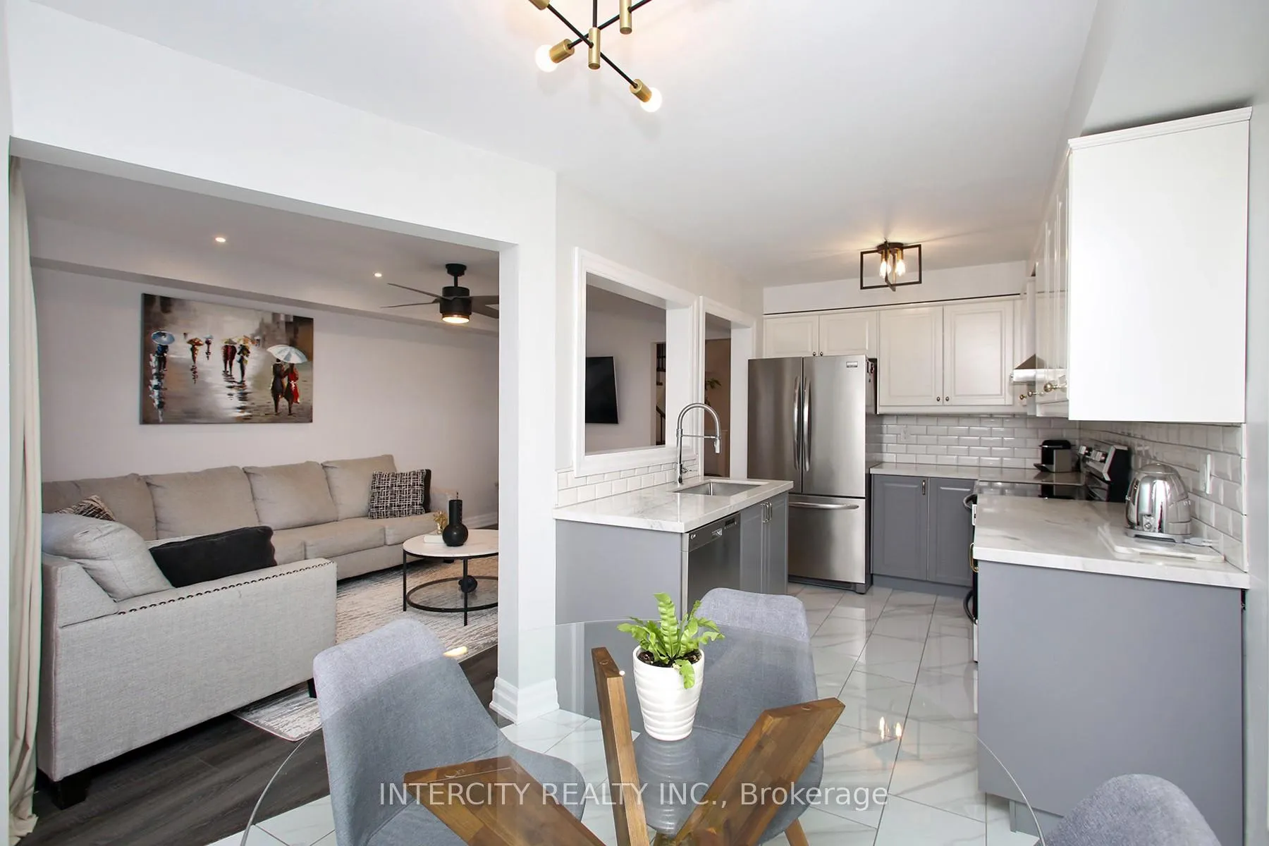 Photo 13 of 5 Humbershed Crescent, Caledon, Bolton West — HOMEH