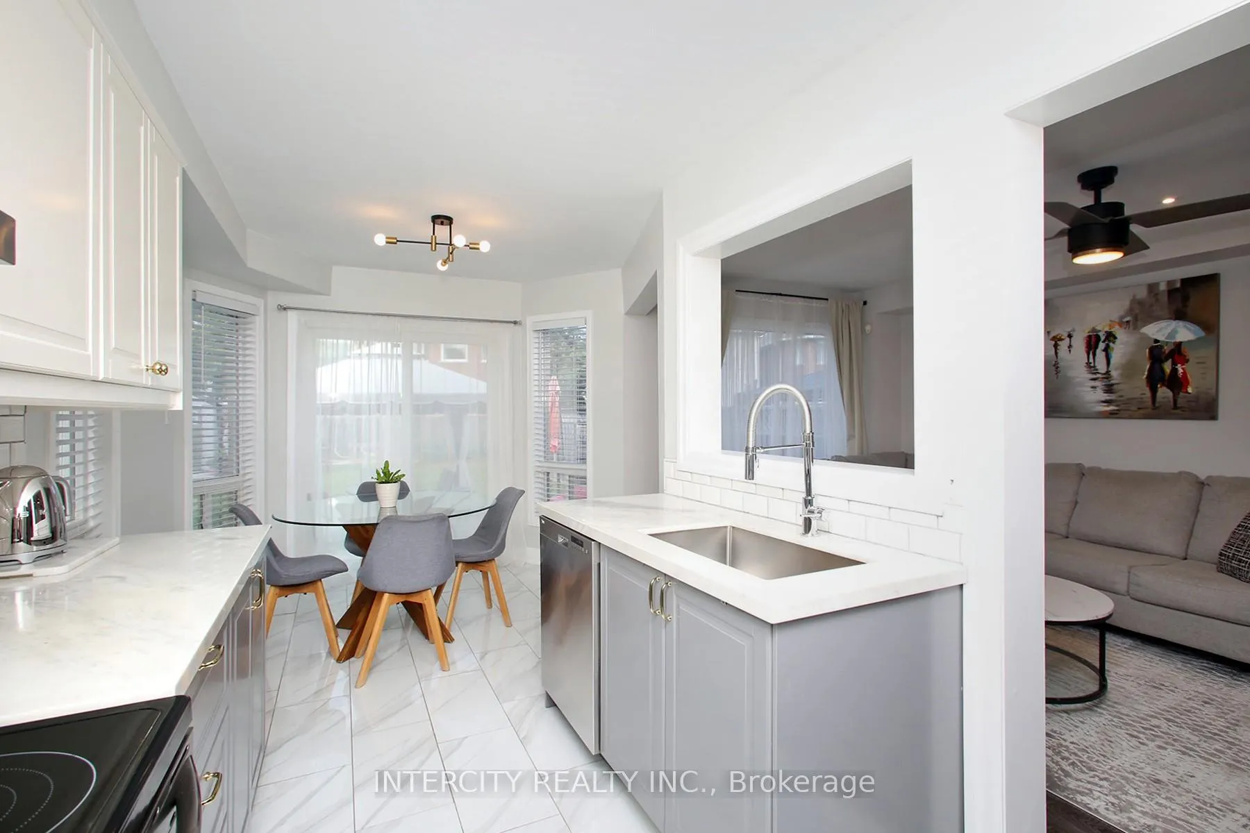 Photo 15 of 5 Humbershed Crescent, Caledon, Bolton West — HOMEH