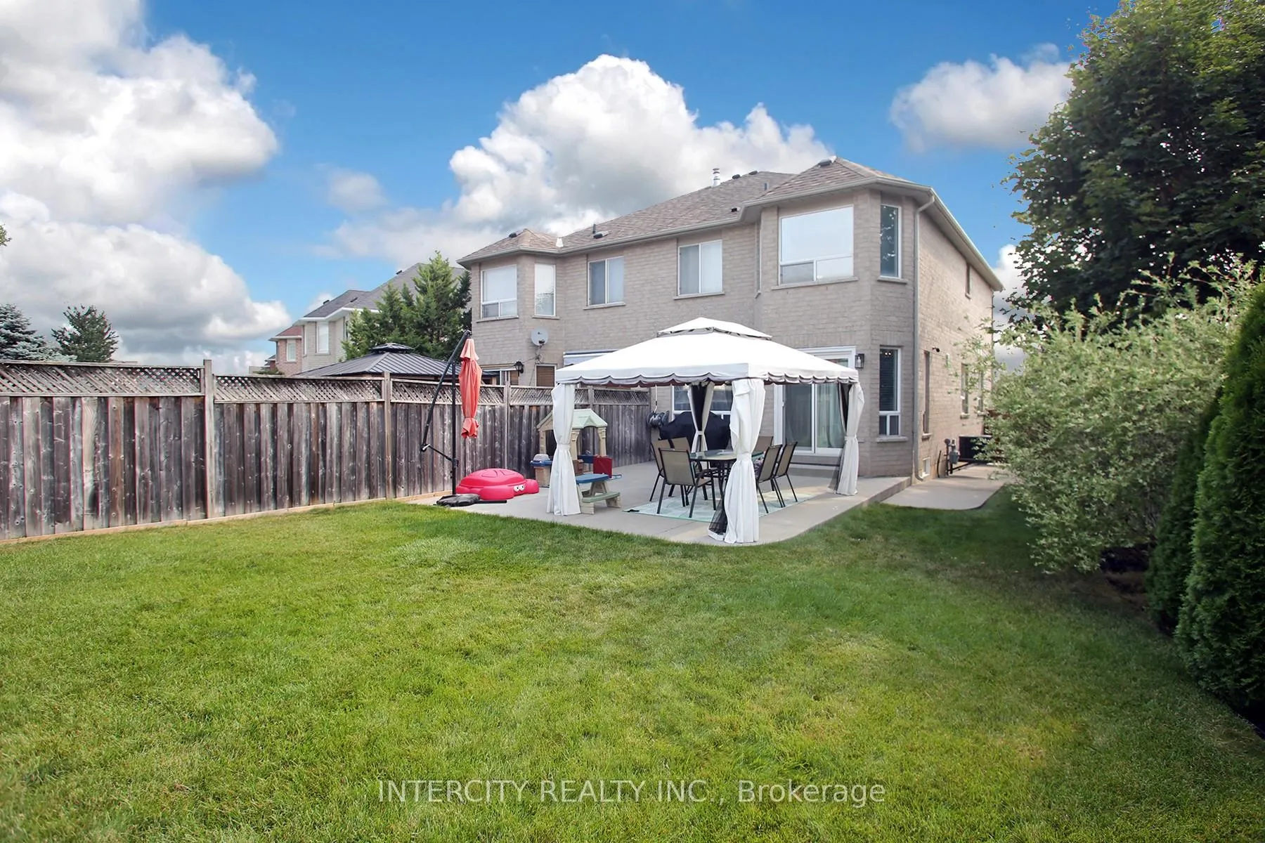 Photo 31 of 5 Humbershed Crescent, Caledon, Bolton West — HOMEH