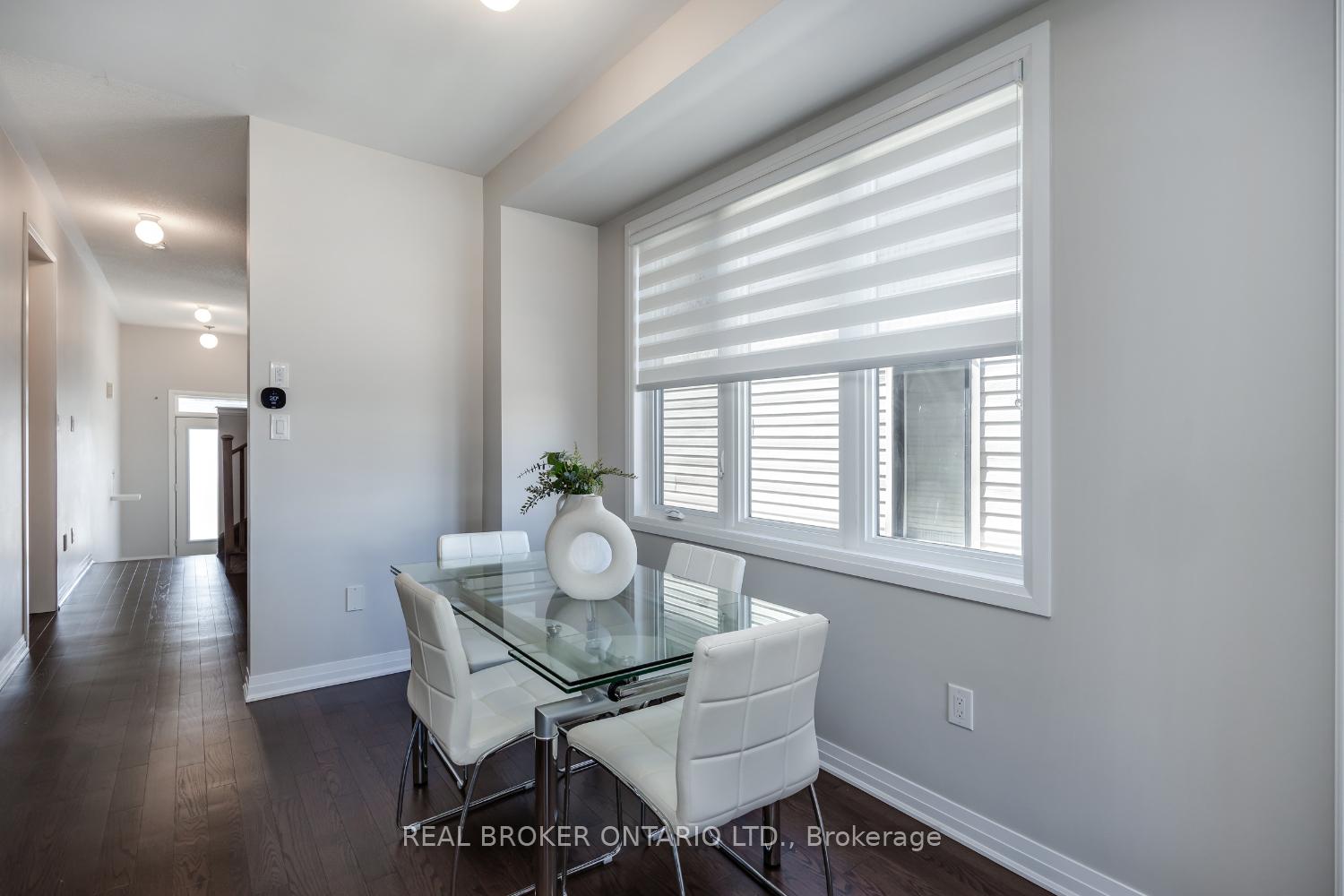 Photo 12 of 27 Cryderman Lane, Clarington, Bowmanville — HOMEH