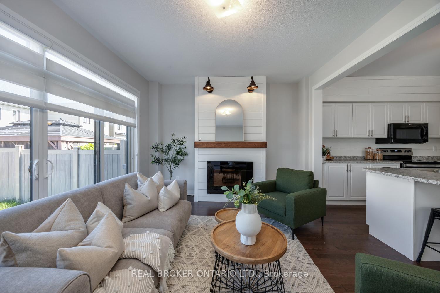 Photo 13 of 27 Cryderman Lane, Clarington, Bowmanville — HOMEH