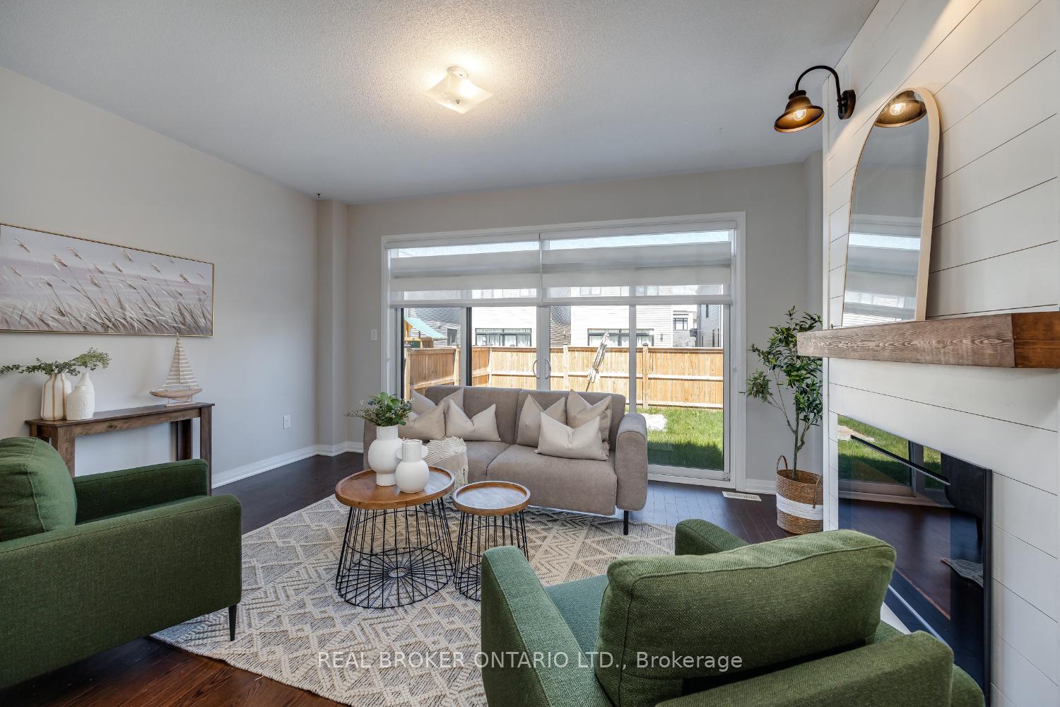 Photo 16 of 27 Cryderman Lane, Clarington, Bowmanville — HOMEH