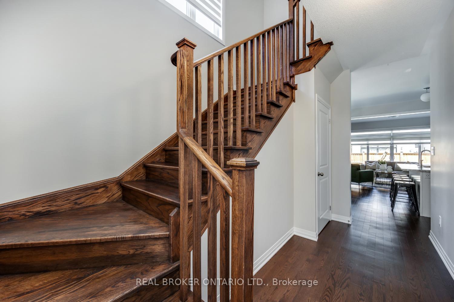 Photo 17 of 27 Cryderman Lane, Clarington, Bowmanville — HOMEH