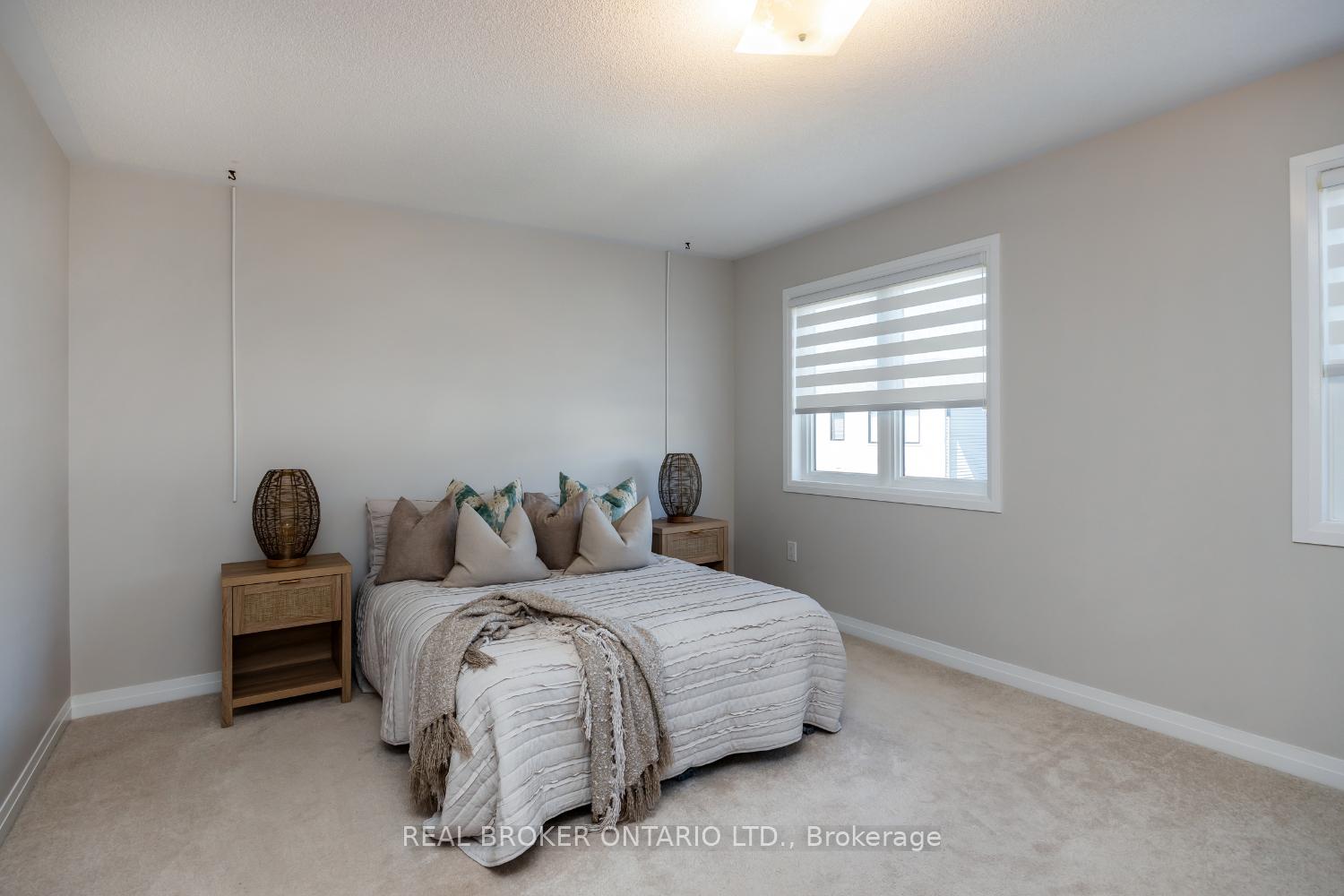 Photo 18 of 27 Cryderman Lane, Clarington, Bowmanville — HOMEH
