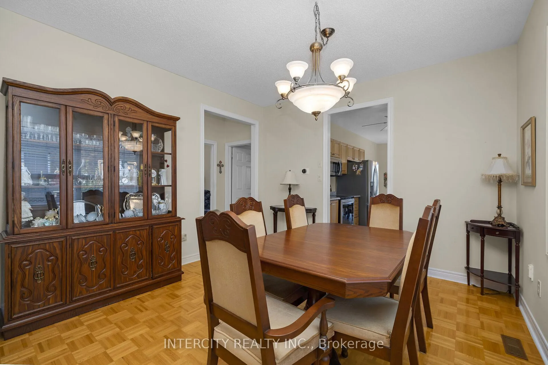 Photo 7 of 100 Lio Avenue, Vaughan, Sonoma Heights — HOMEH