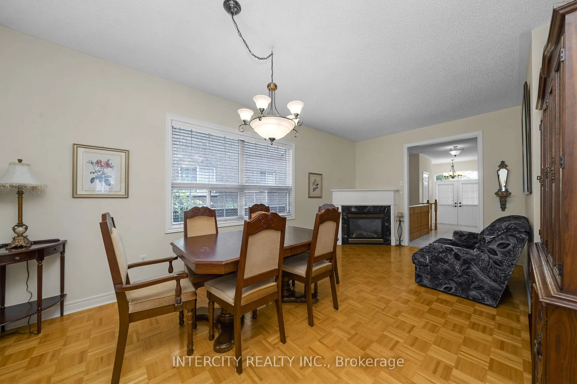 Photo 8 of 100 Lio Avenue, Vaughan, Sonoma Heights — HOMEH