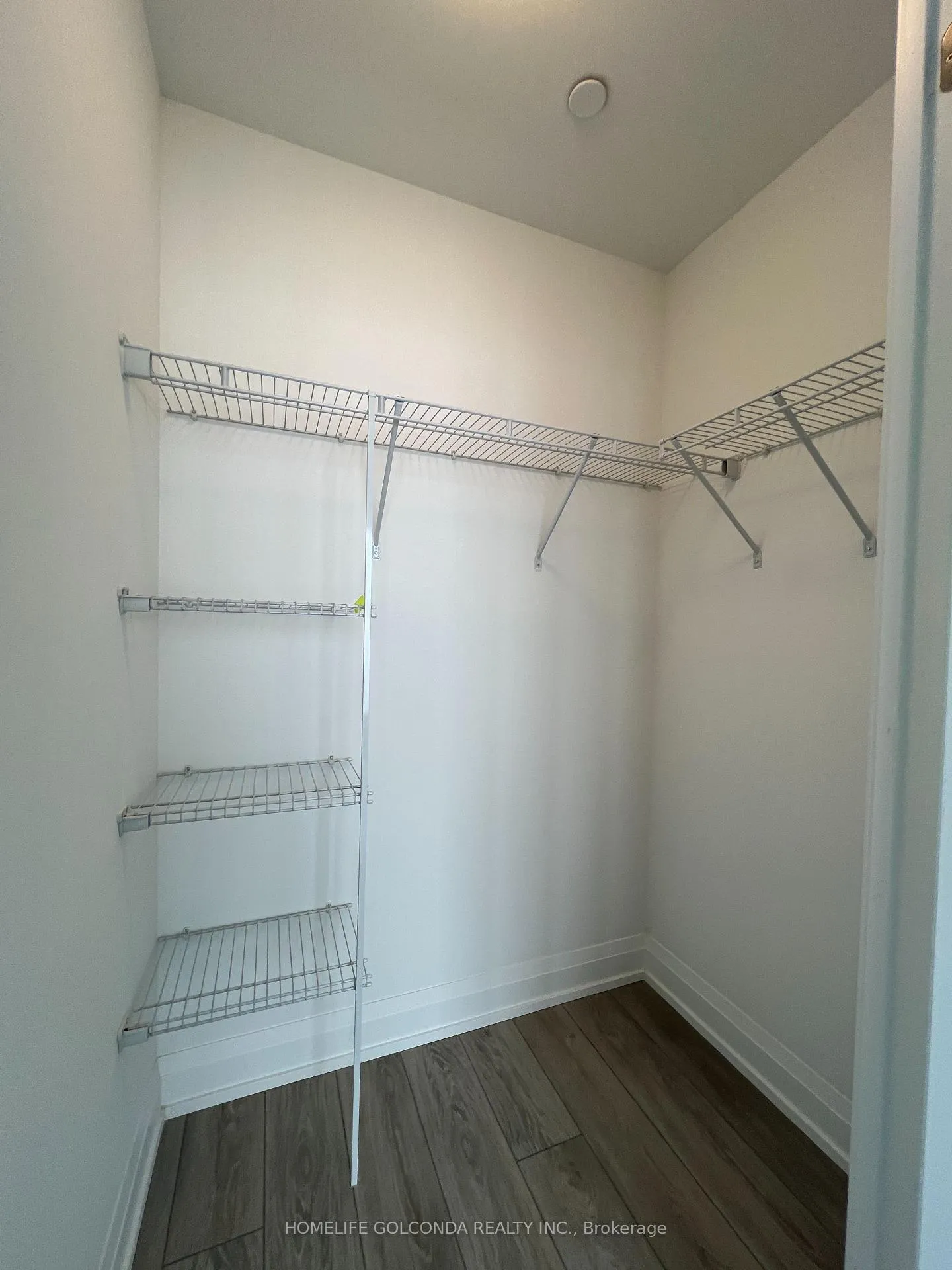 Photo 9 of Unit 2007, 20 Soudan Avenue, Toronto, Mount Pleasant West — HOMEH