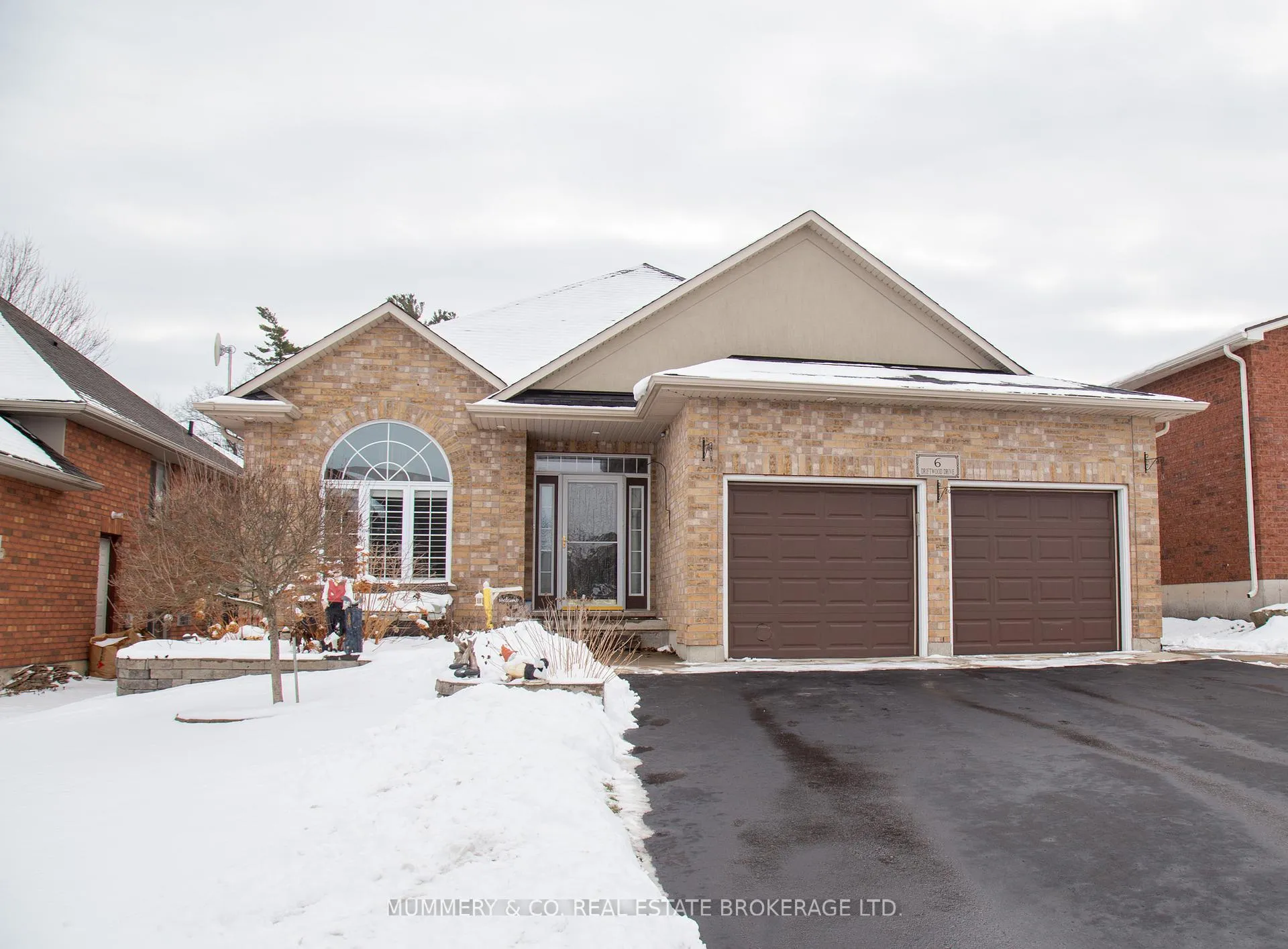Photo 1 of 6 Driftwood Drive, Norfolk, Simcoe — HOMEH
