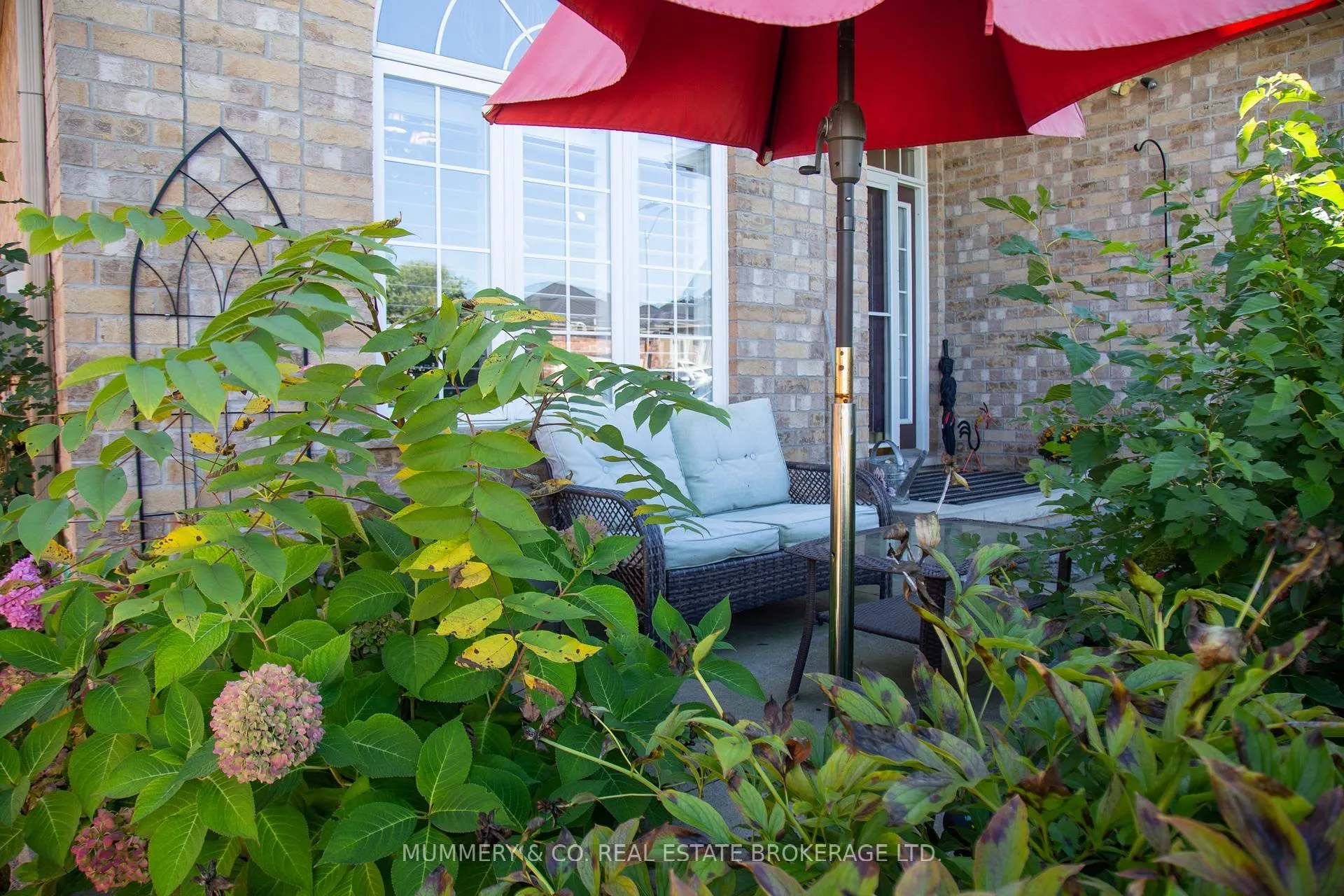 Photo 4 of 6 Driftwood Drive, Norfolk, Simcoe — HOMEH