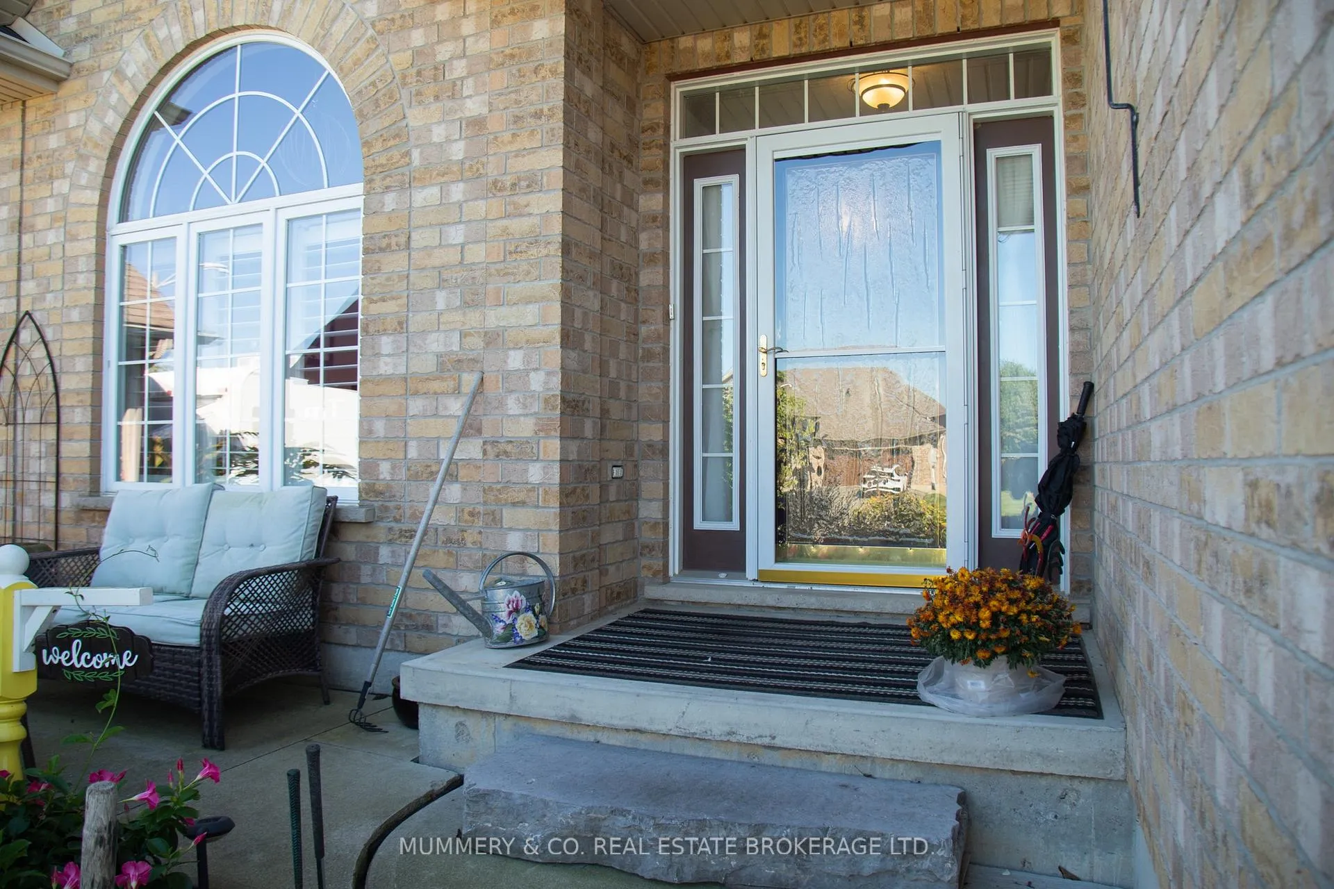Photo 6 of 6 Driftwood Drive, Norfolk, Simcoe — HOMEH