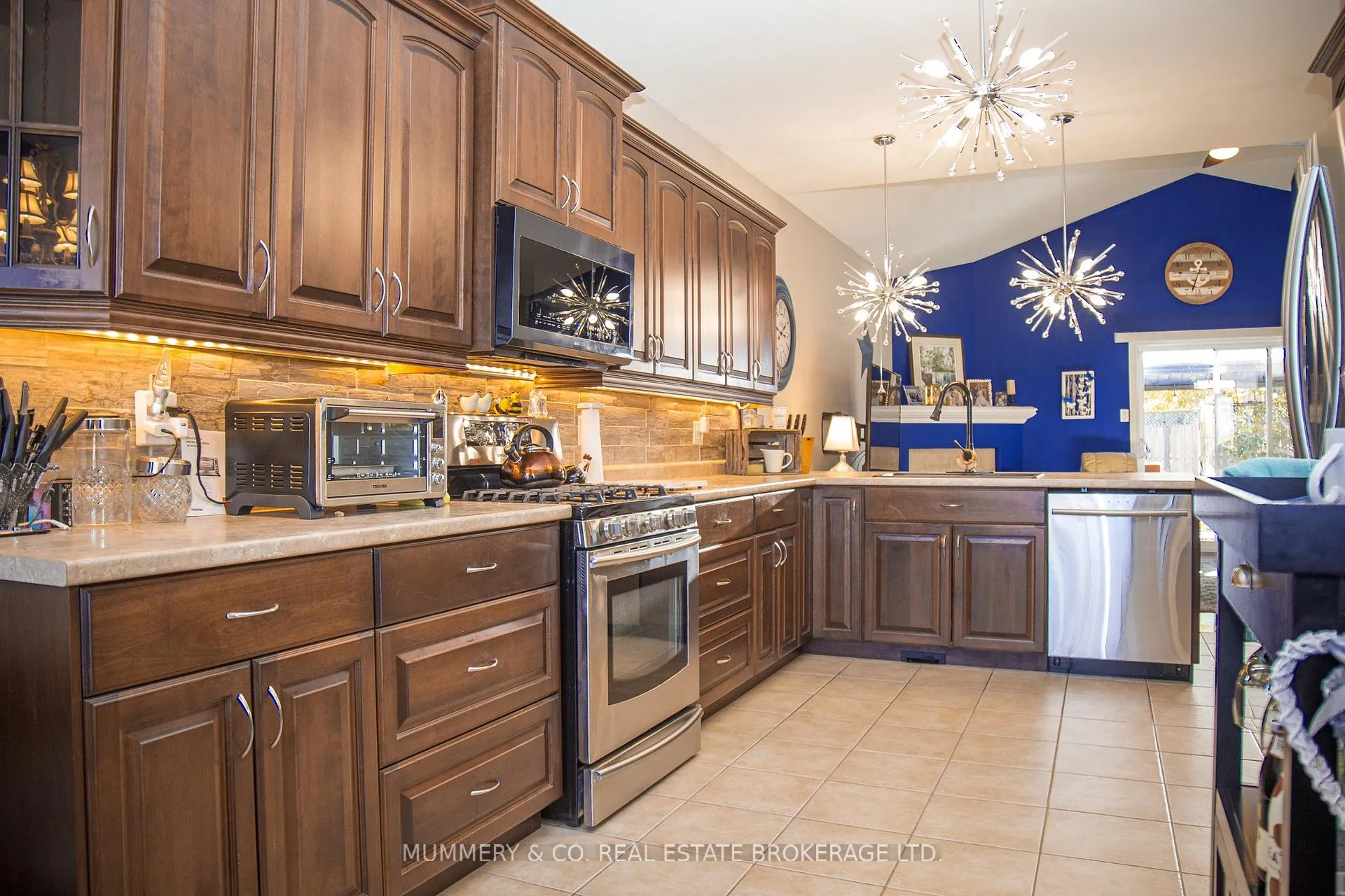 Photo 16 of 6 Driftwood Drive, Norfolk, Simcoe — HOMEH