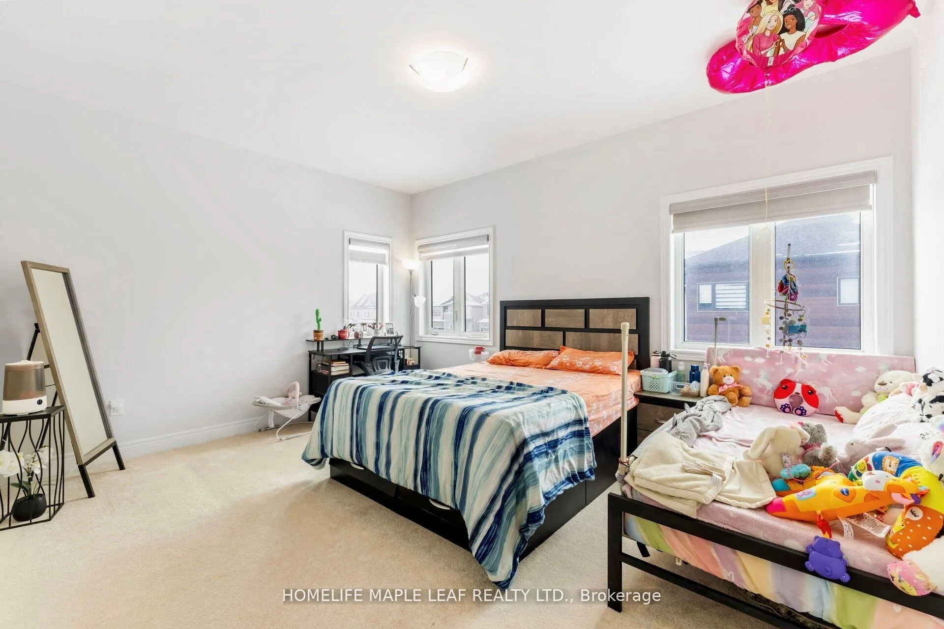 Photo 11 of 14 Icon Street, Brampton, Sandringham-Wellington North — HOMEH