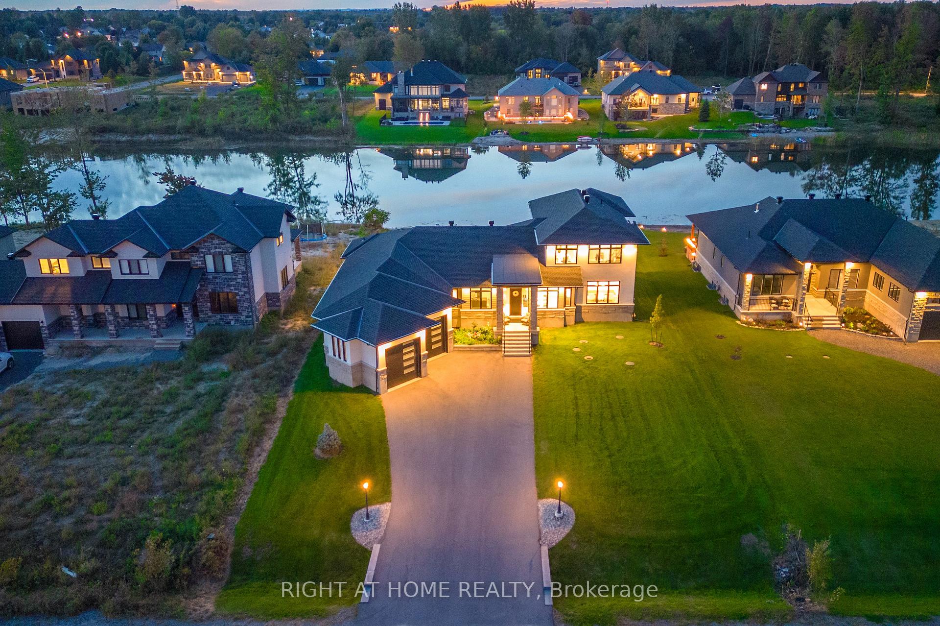 Photo 2 of 548 Shoreway Drive, Ottawa, Greely — HOMEH