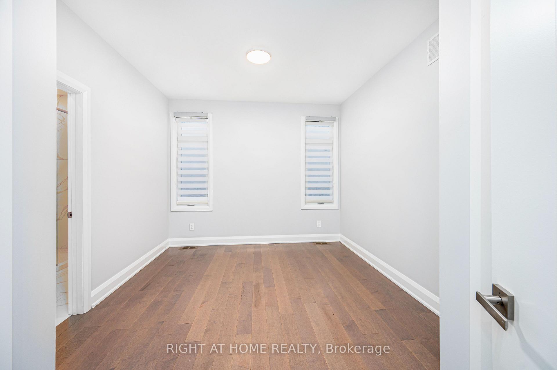 Photo 32 of 548 Shoreway Drive, Ottawa, Greely — HOMEH