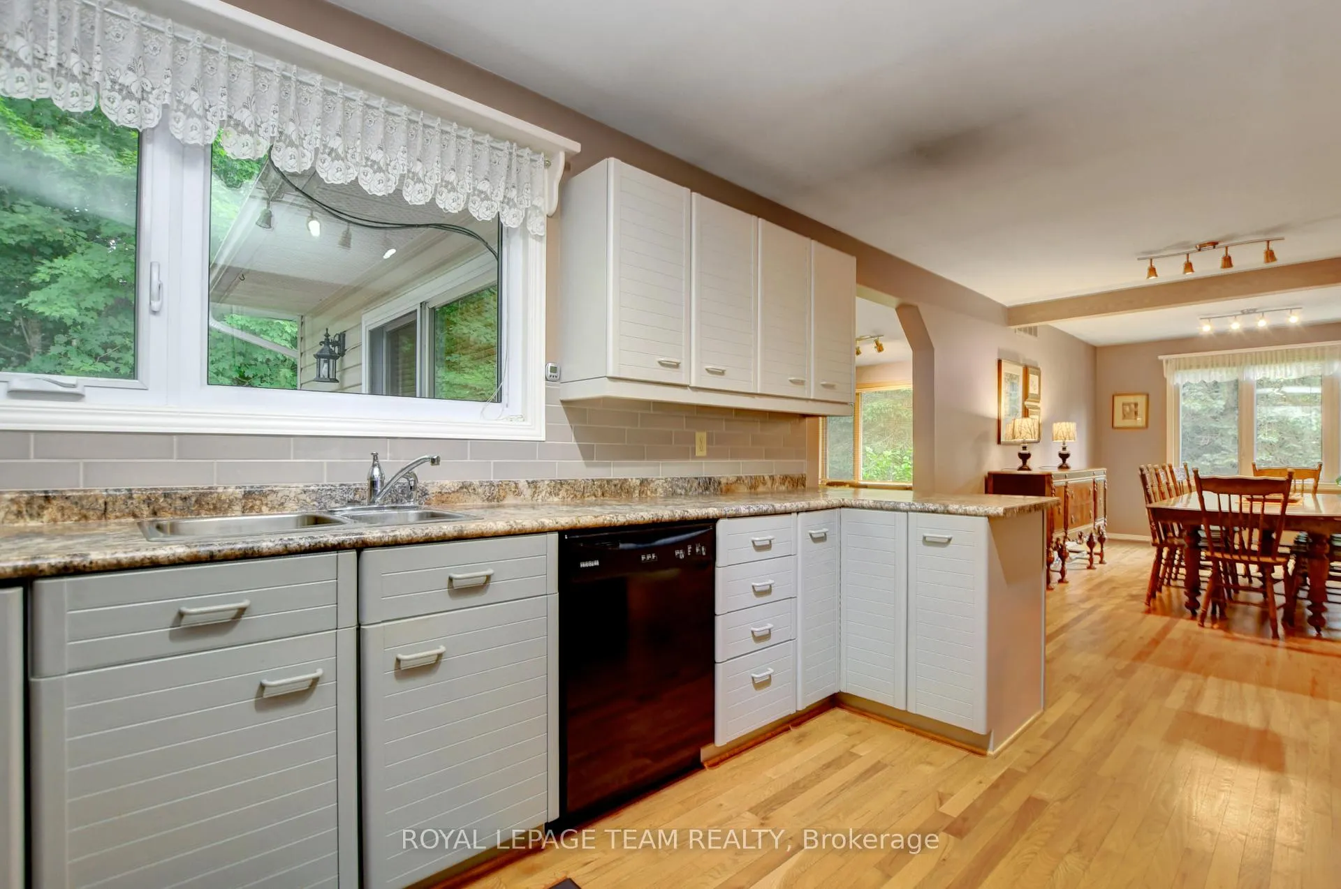 Photo 11 of 1043 County rd 44 E, North Grenville, North Grenville Twp (Kemptville South) — HOMEH