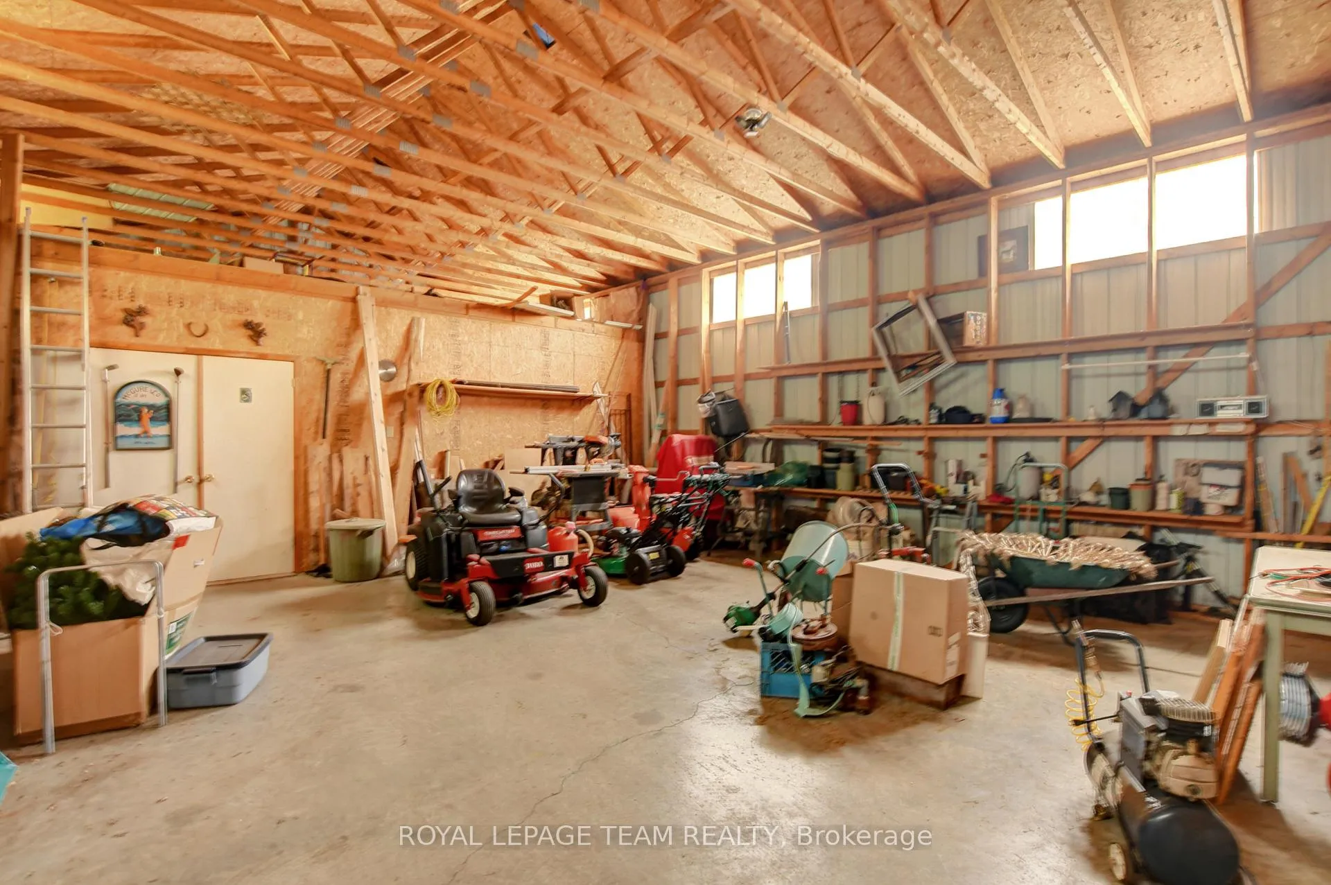 Photo 38 of 1043 County rd 44 E, North Grenville, North Grenville Twp (Kemptville South) — HOMEH