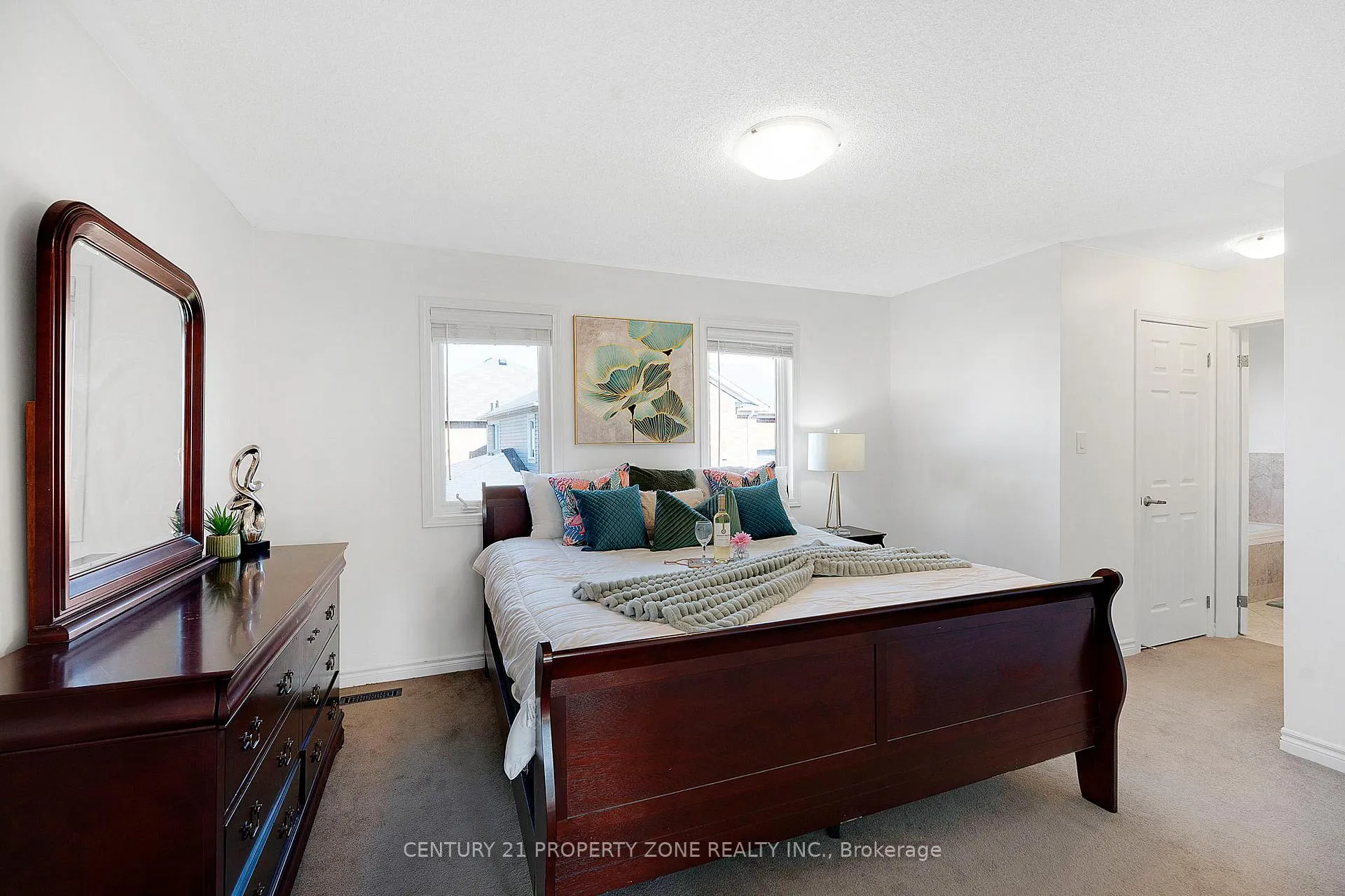 Photo 22 of 937 Dice Way, Milton, Willmott — HOMEH