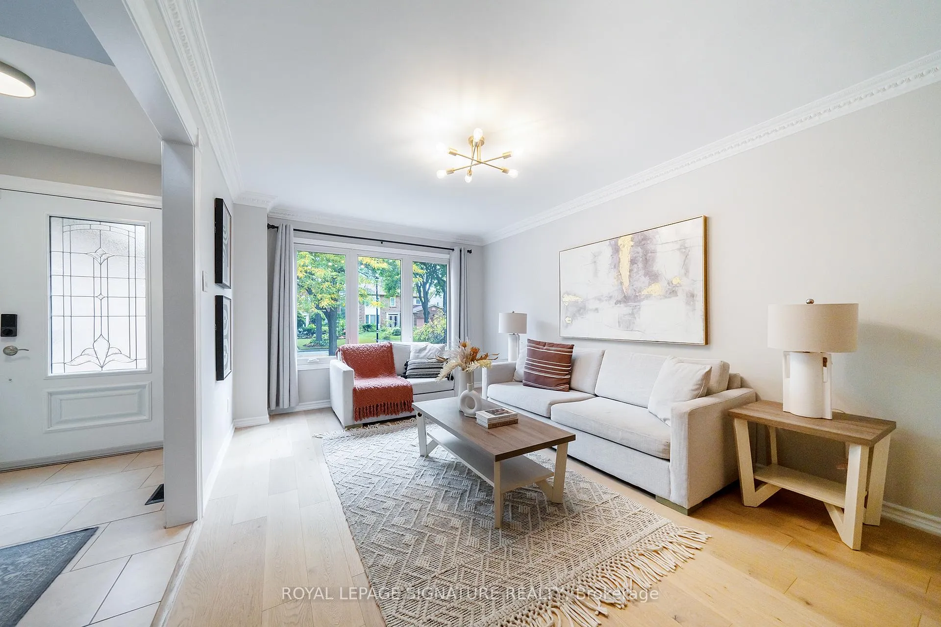Photo 4 of 1239 Barnwood Square, Pickering, Liverpool — HOMEH