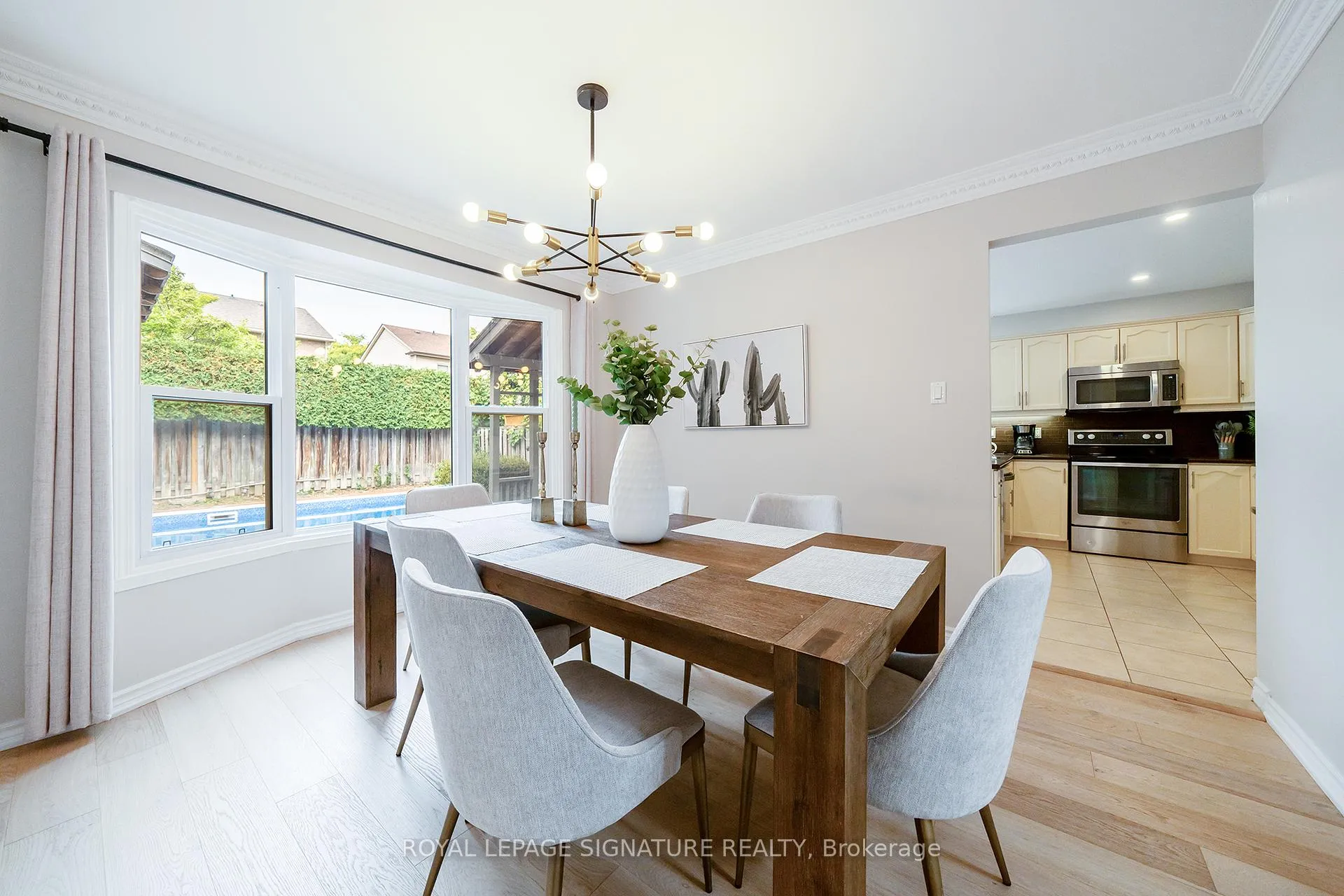 Photo 9 of 1239 Barnwood Square, Pickering, Liverpool — HOMEH