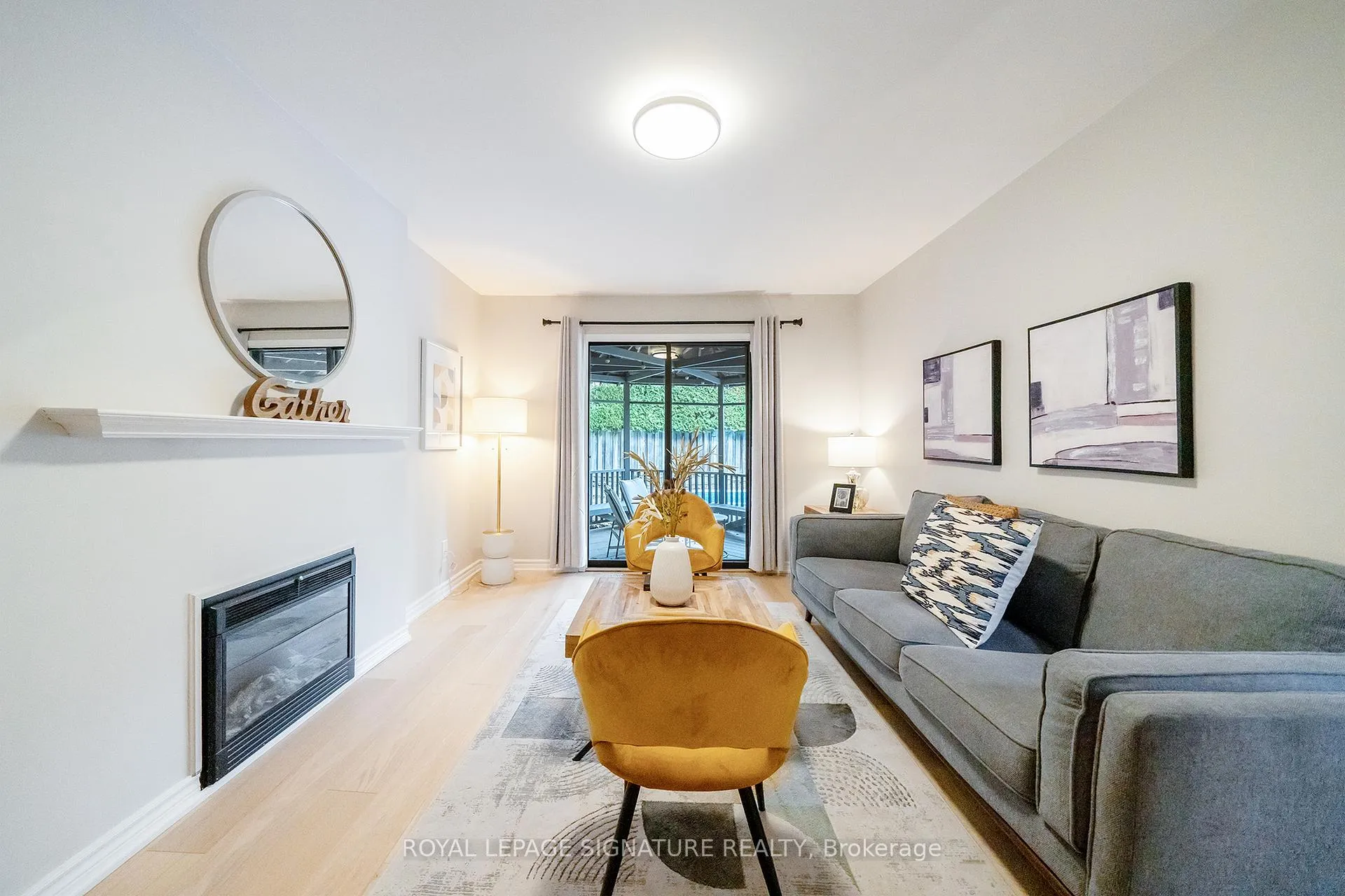 Photo 12 of 1239 Barnwood Square, Pickering, Liverpool — HOMEH