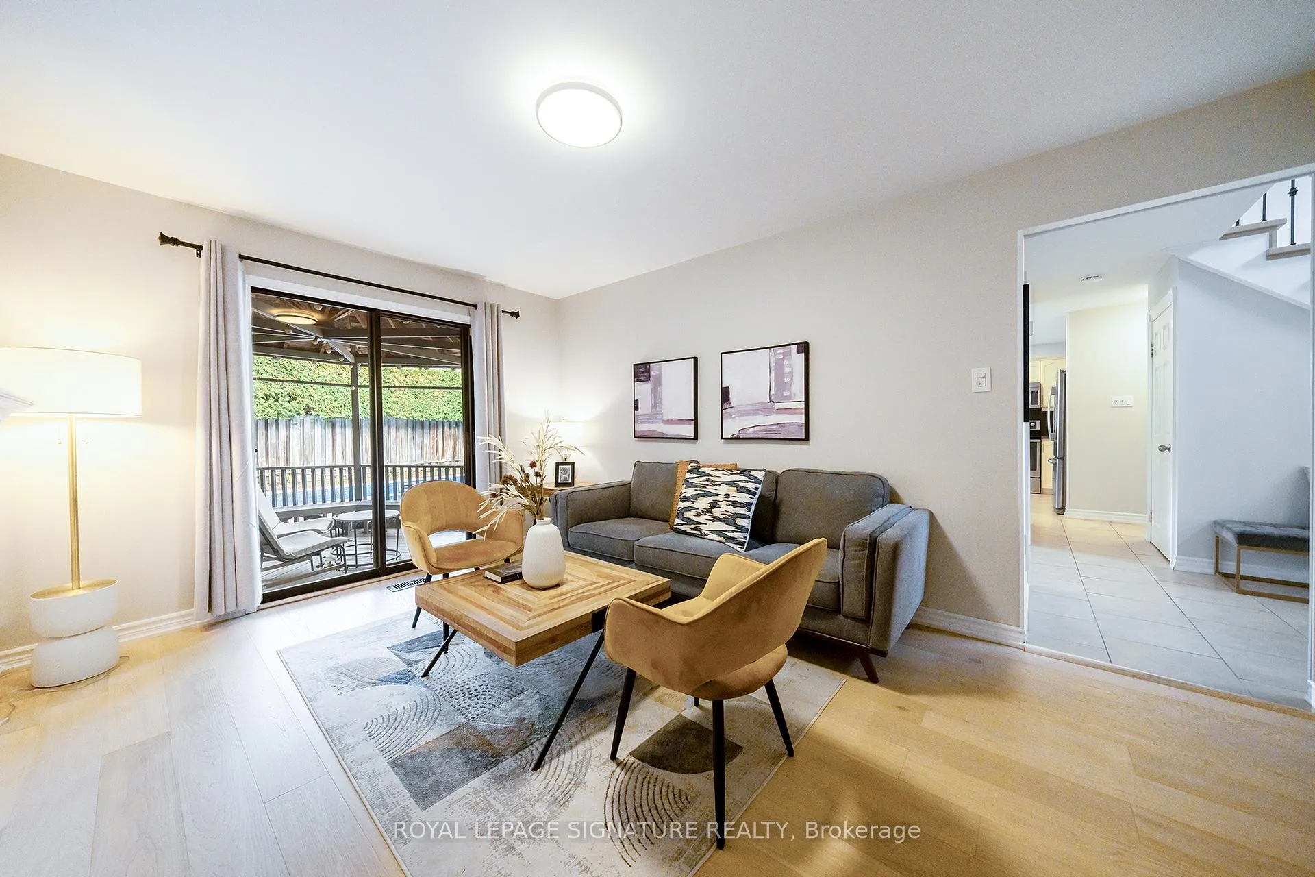 Photo 13 of 1239 Barnwood Square, Pickering, Liverpool — HOMEH