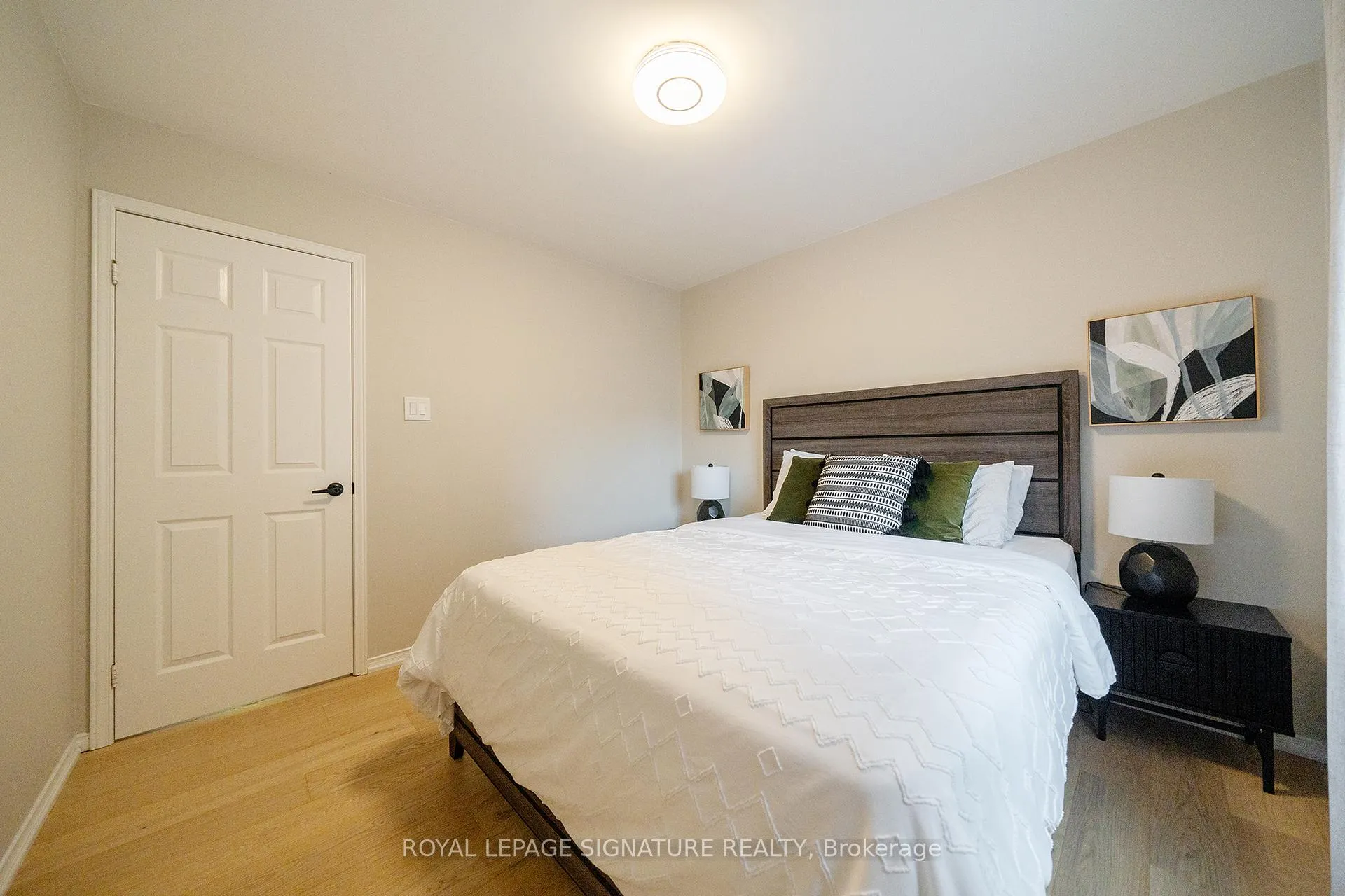 Photo 26 of 1239 Barnwood Square, Pickering, Liverpool — HOMEH
